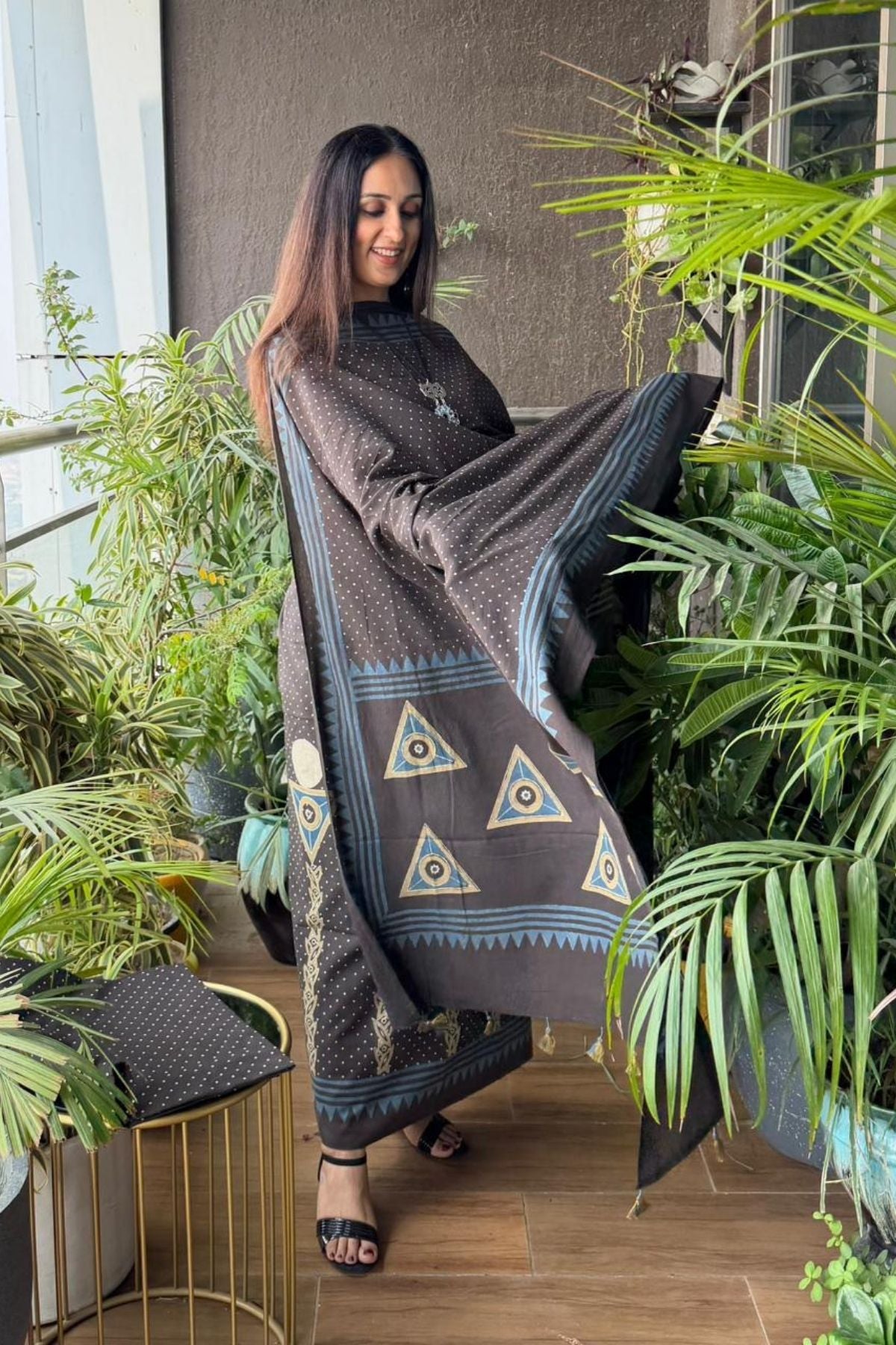 Handblocked Ajrakh Taj cotton full sets!!