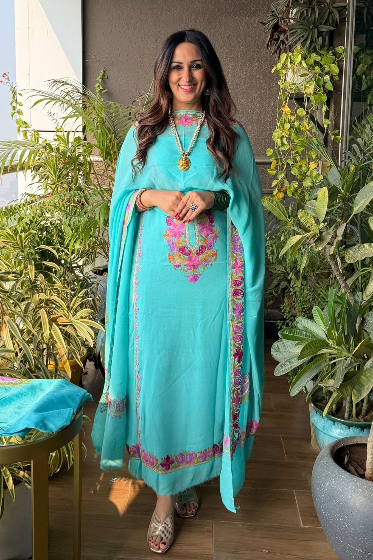 Georgette full suit set with Kashmiri embroidery