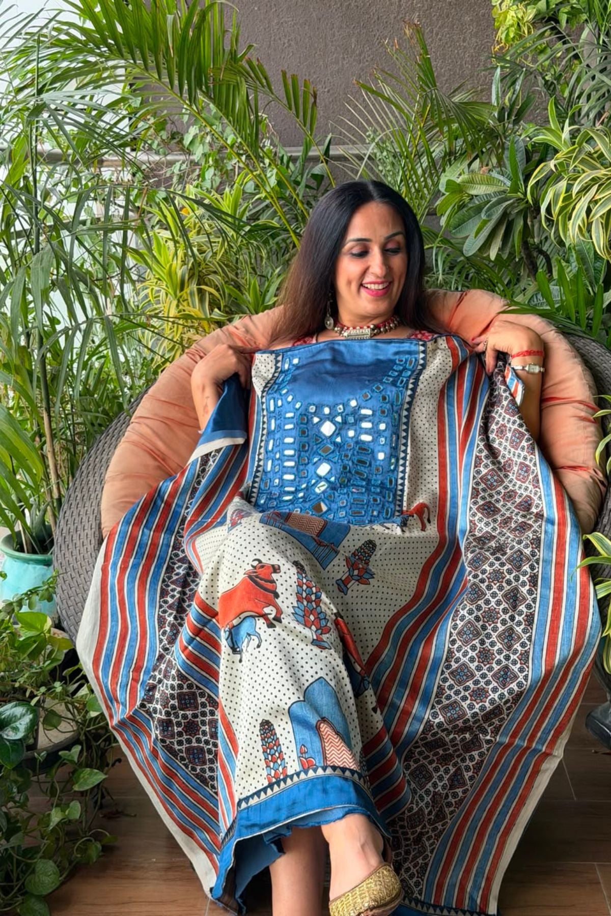 Handcrafted Kutch mirror work kurta on pure Mashru!!
