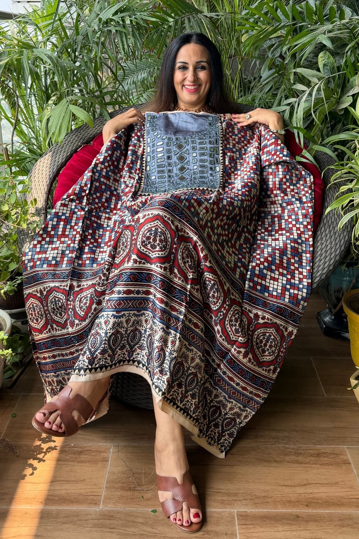 Handcrafted kurta with Kutch mirror work on pure Mashru!!