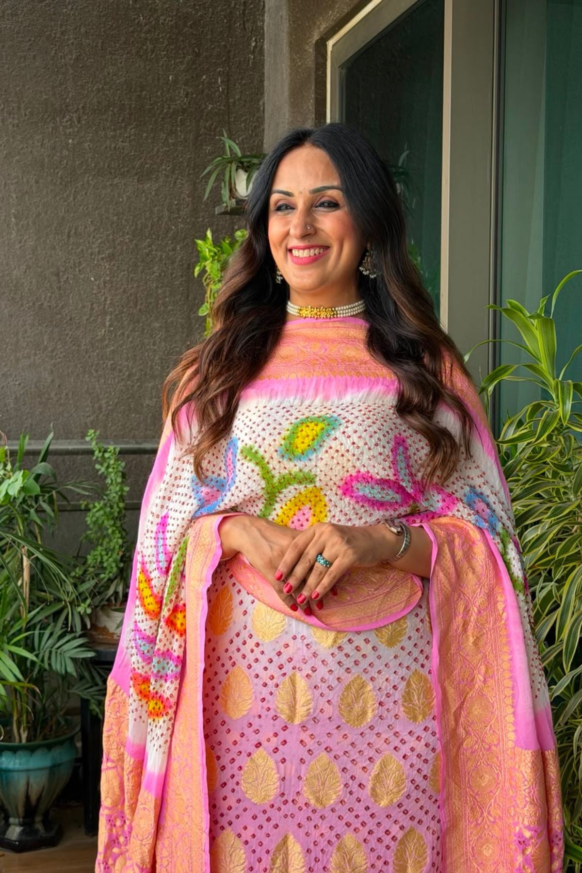 Banarasi khaddi georgette with red Bandhani kurta dupatta set!!!