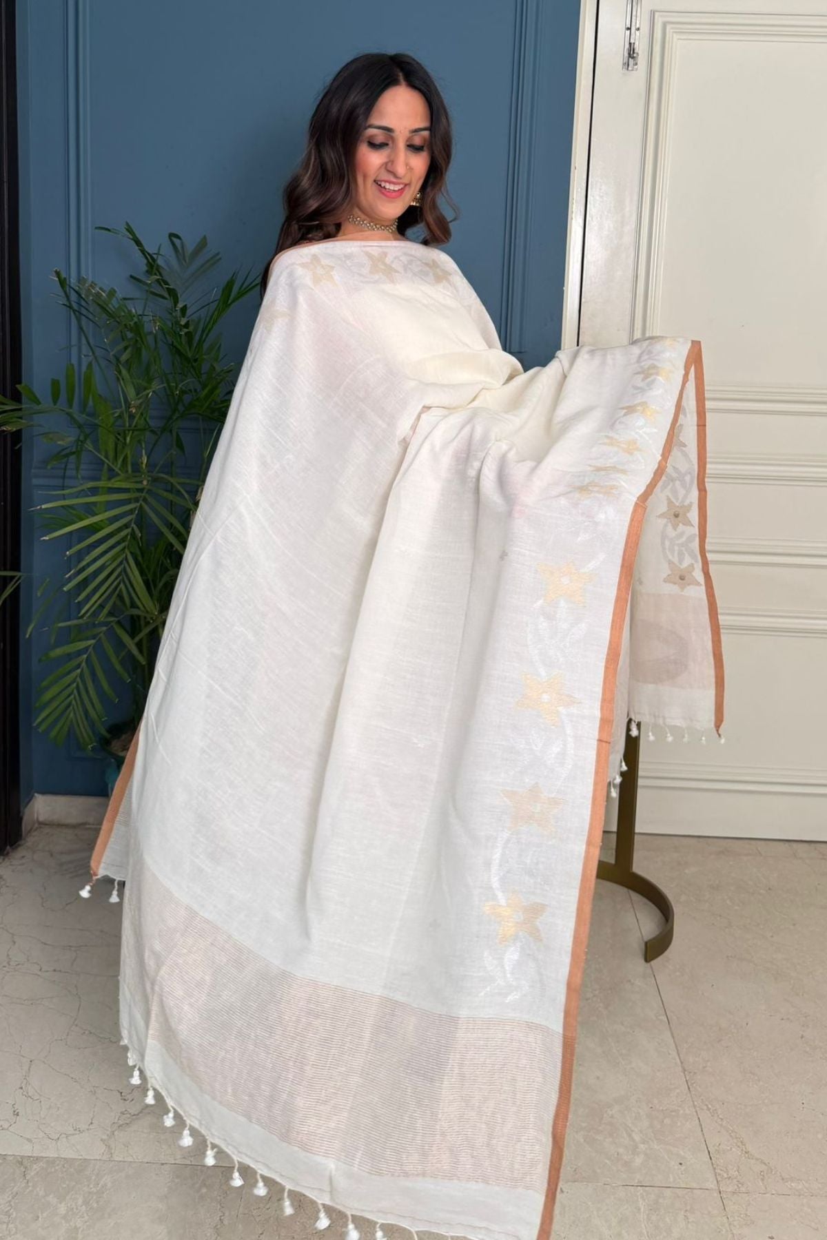 Jamdani with tested zari weave on pure cotton