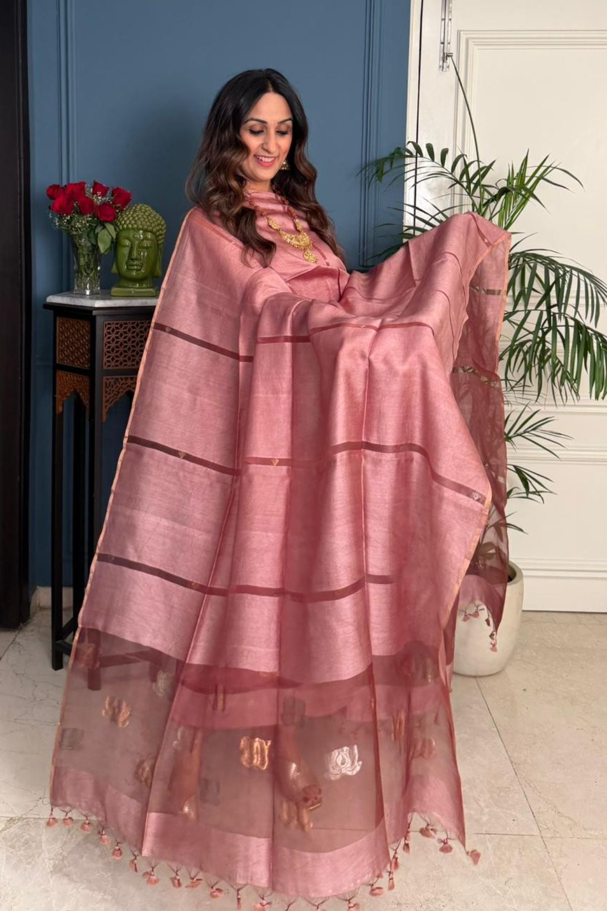 Pure Muslin Bangalore Silk kurta dupatta set with Jamdani work!!