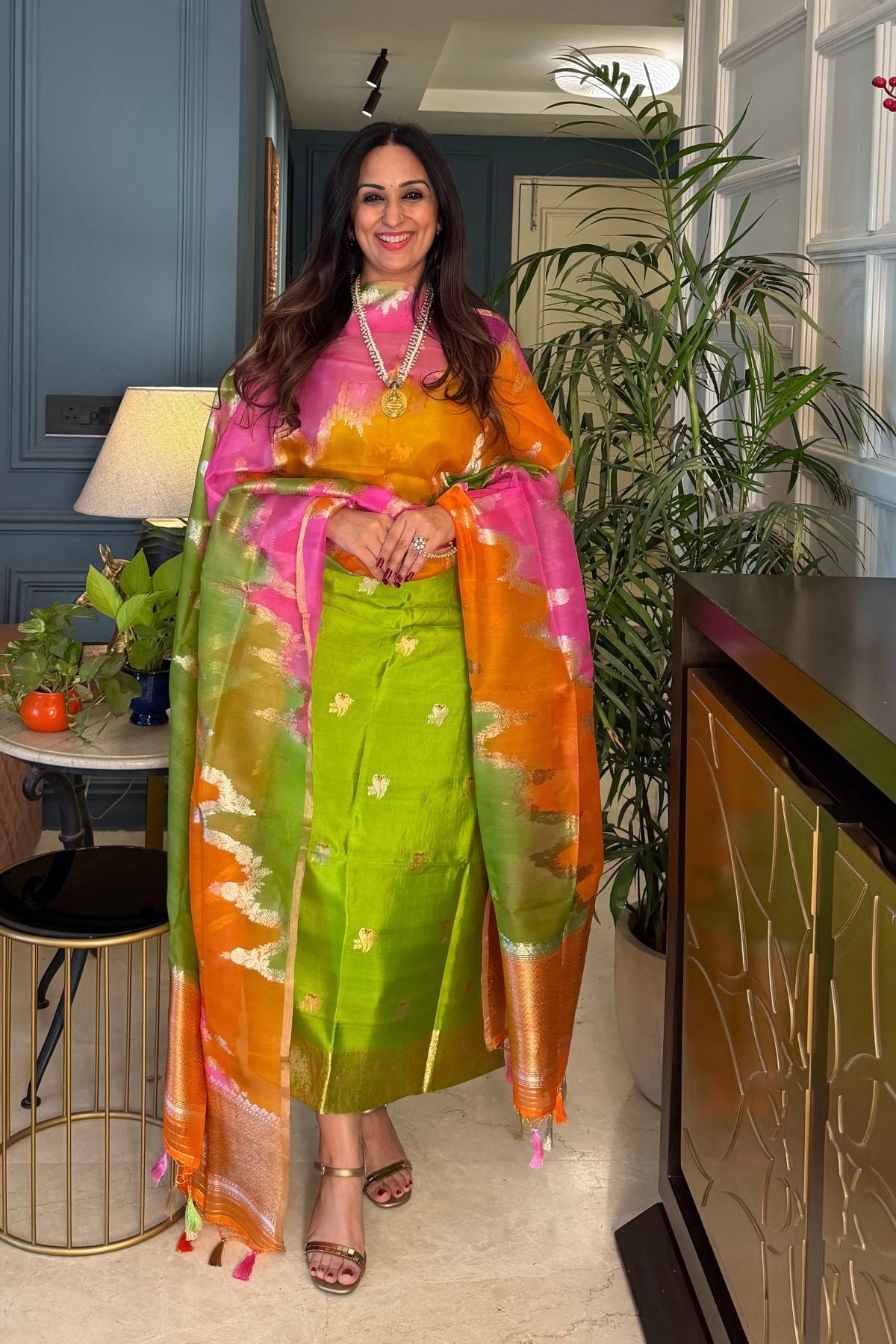 Handwoven pure Banarasi raw mango silk suit sets with rangkaat dupatta!!