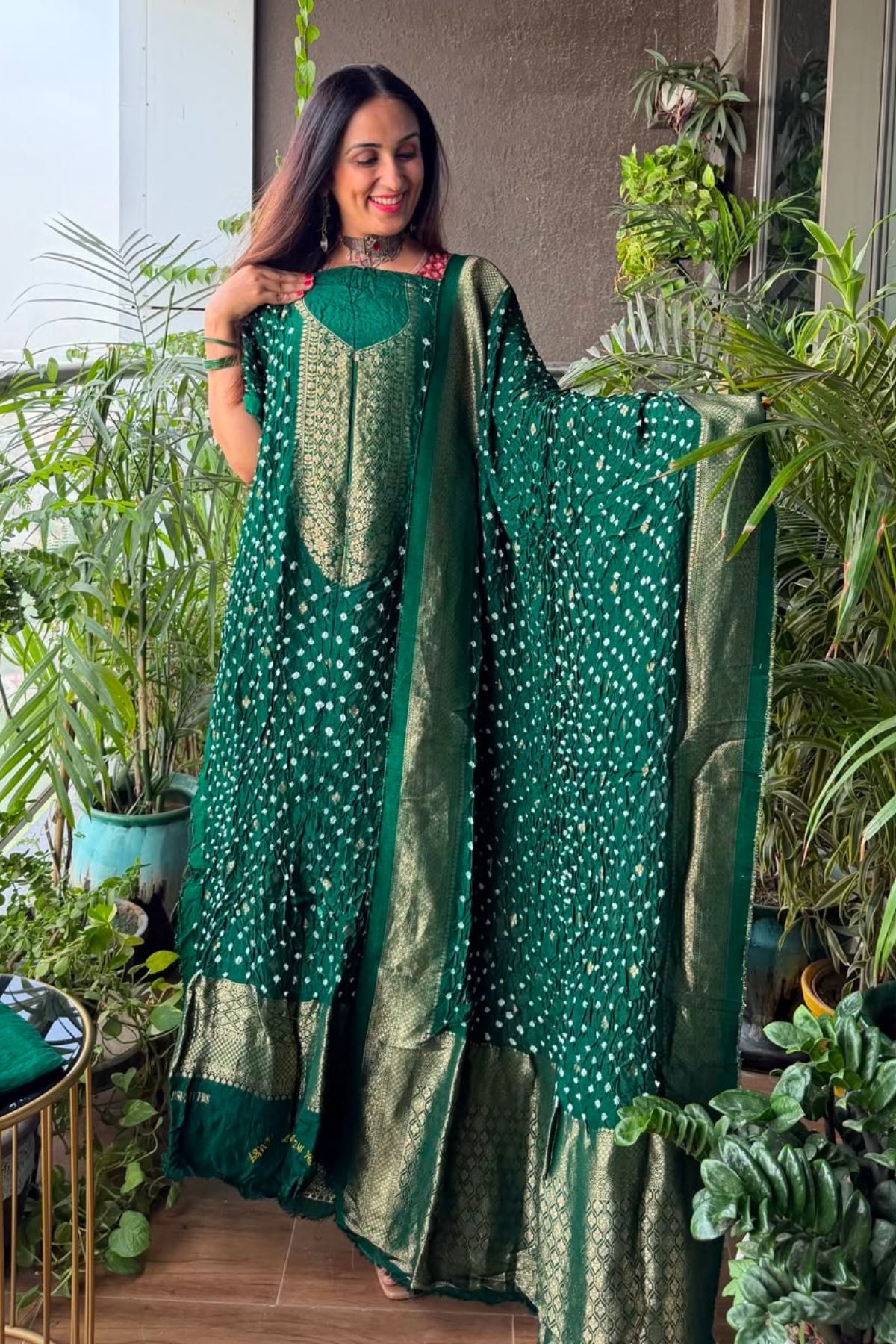 Pure gaji silk full set with hand done bandhani and zari weaving!!