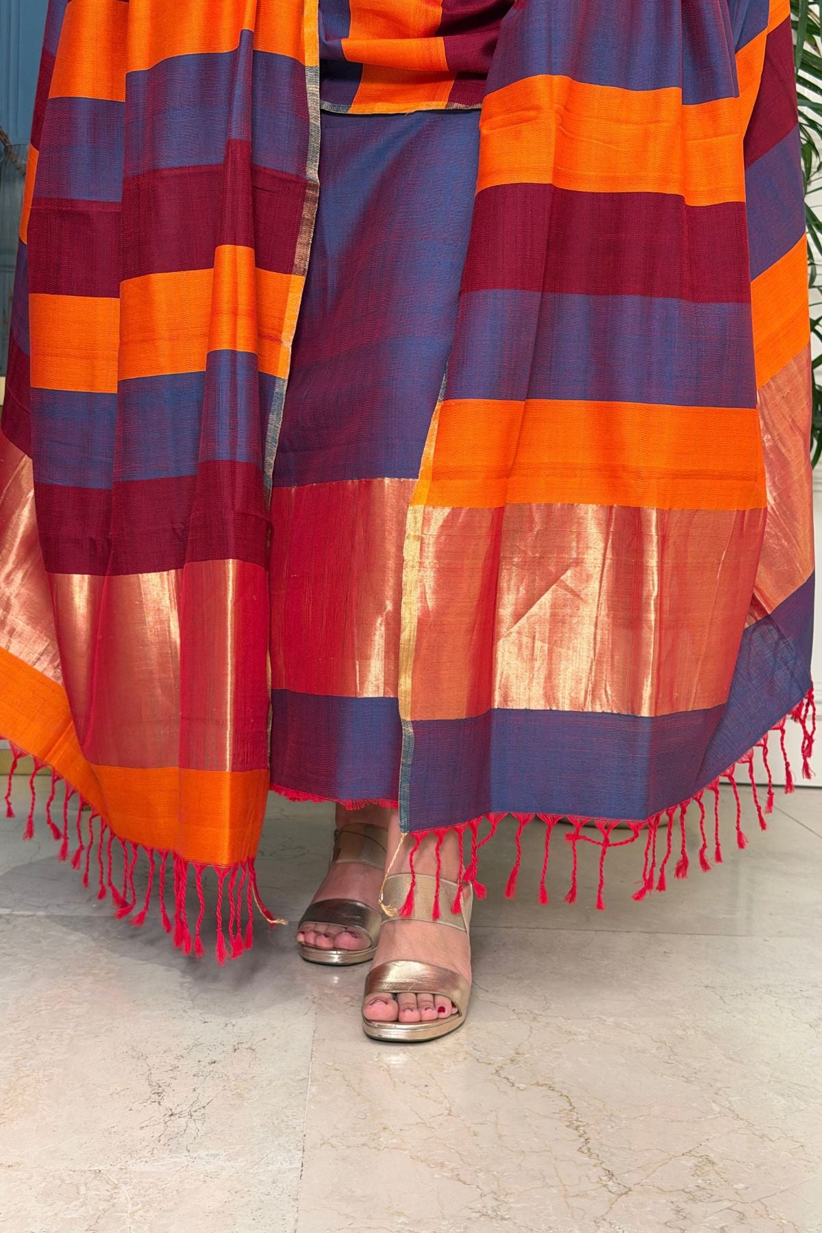 Maheshwari weave kurta dupatta set on cotton silk