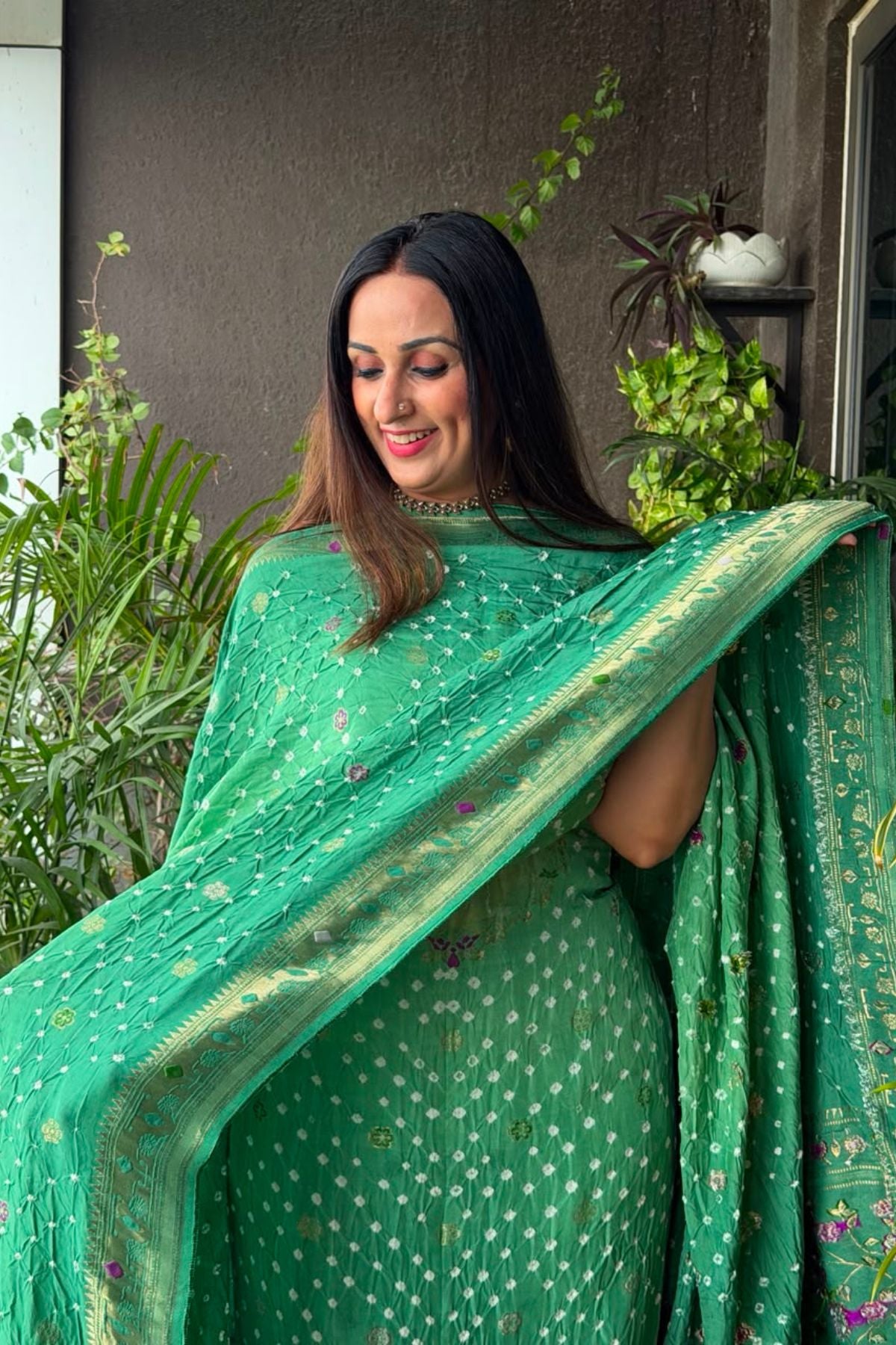 Pure gaji silk full set with hand done bandhani and zari weaving!!