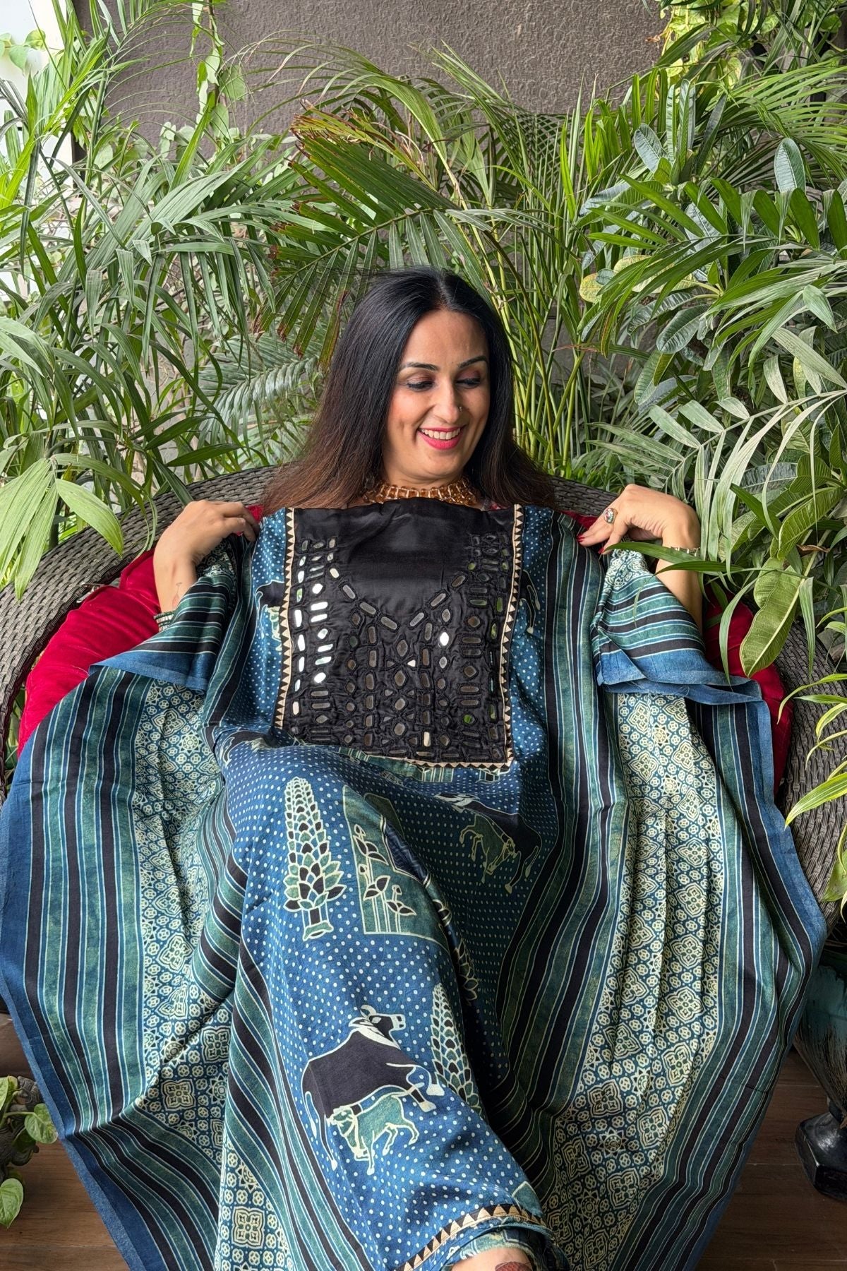 Handcrafted kurta with Kutch mirror work on pure Mashru!!