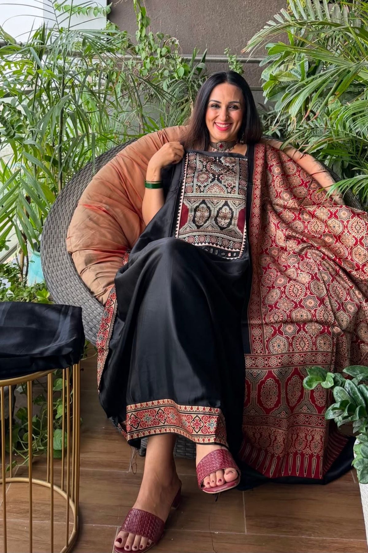 Handcrafted Kutch mirror work Mashru silk full sets!!
