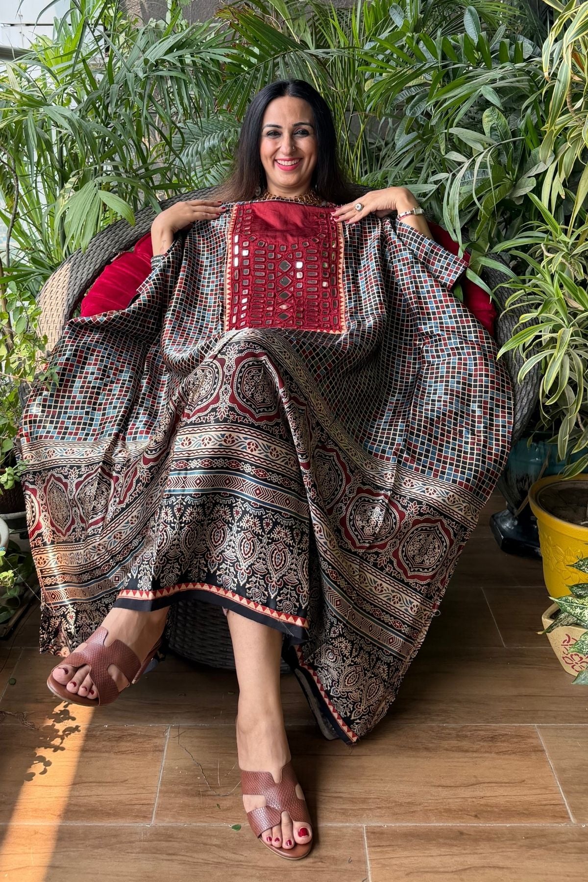 Handcrafted kurta with Kutch mirror work on pure Mashru!!