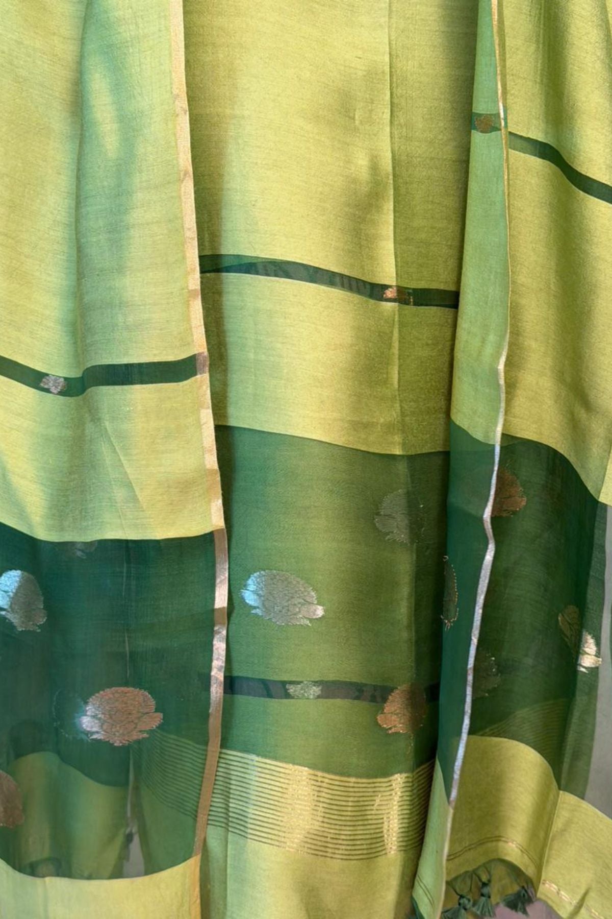 Pure Muslin Bangalore Silk kurta dupatta set with Jamdani work!!