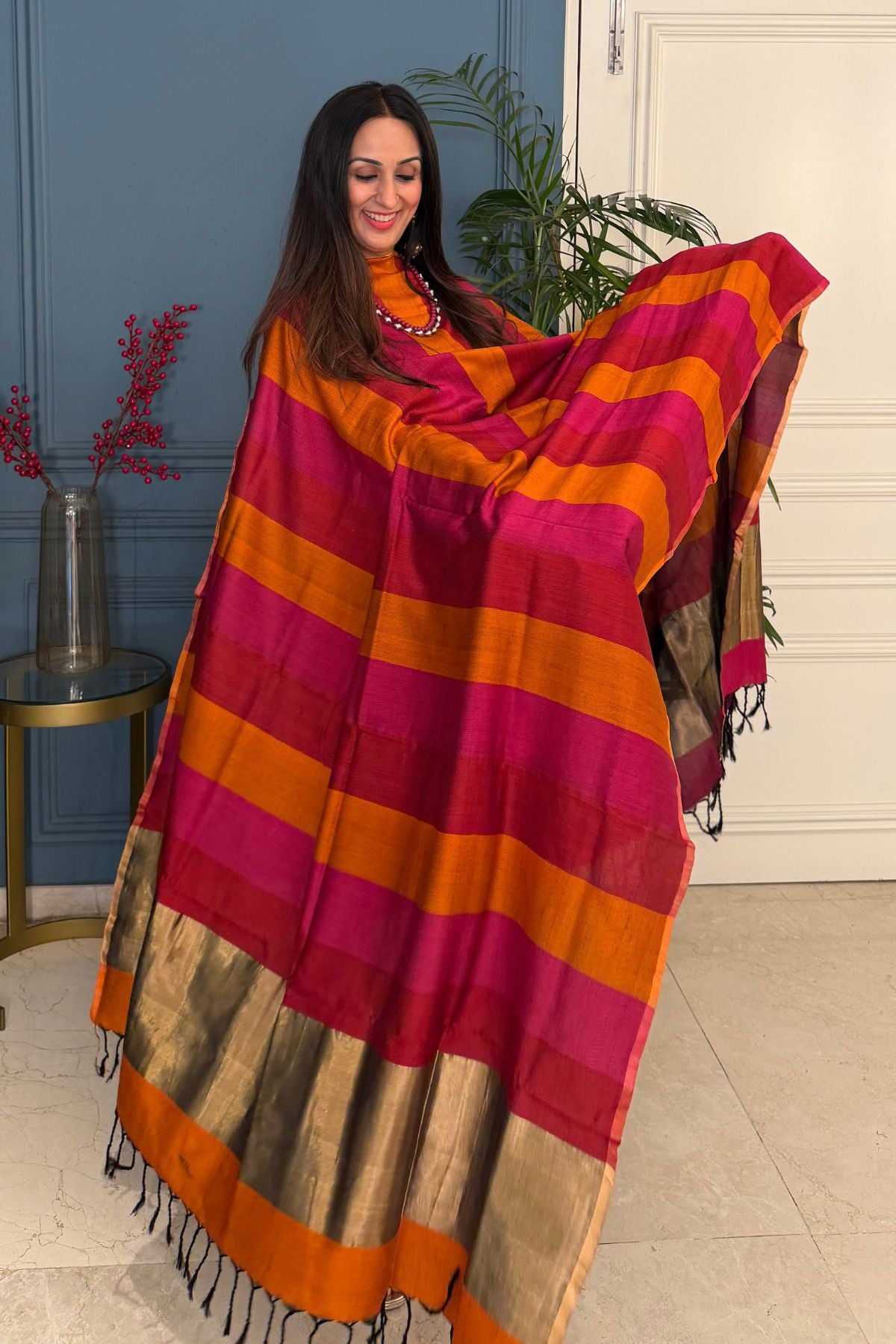 Maheshwari weave kurta dupatta set on cotton silk