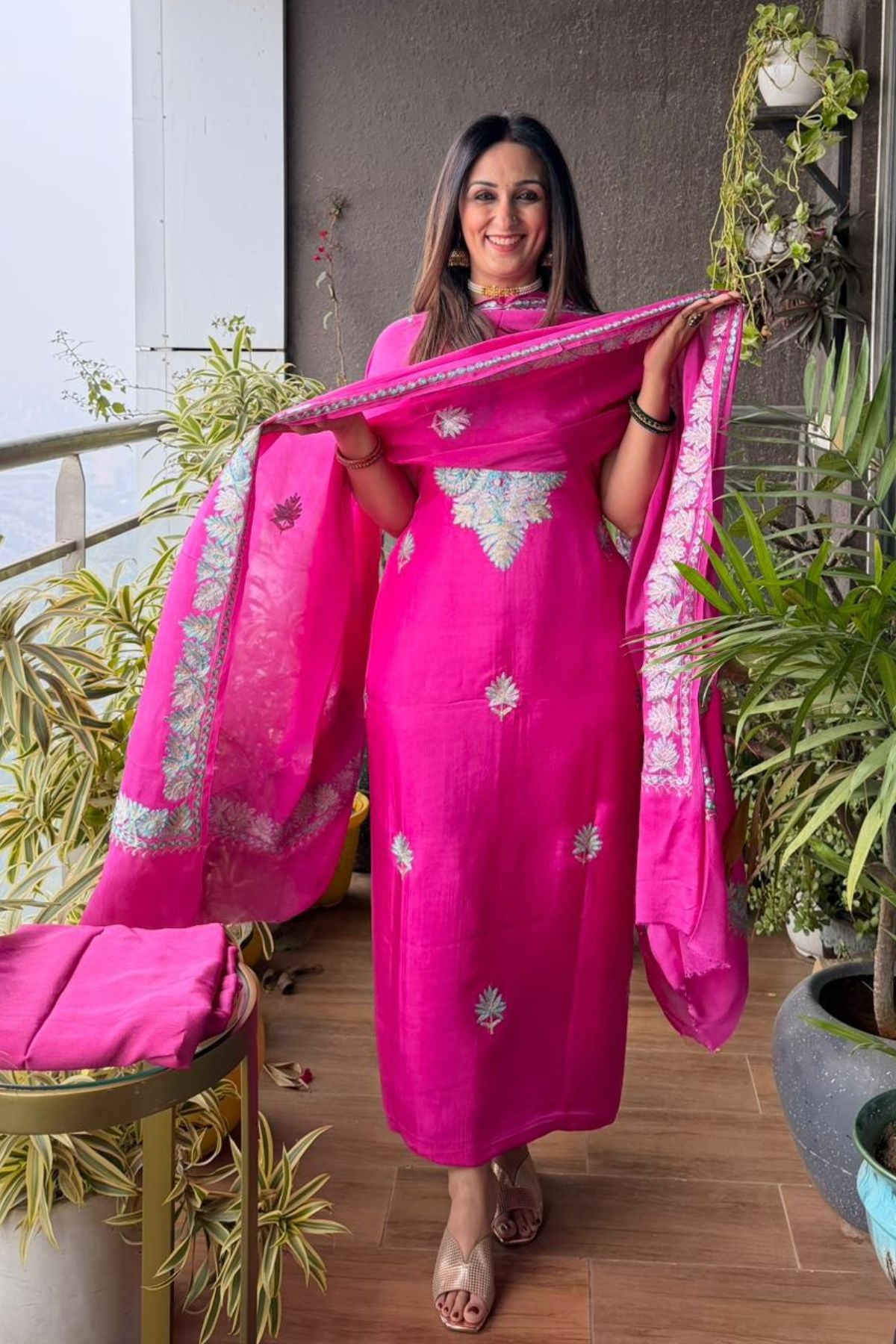 Upadda suit sets with Kashmiri Aari work!!