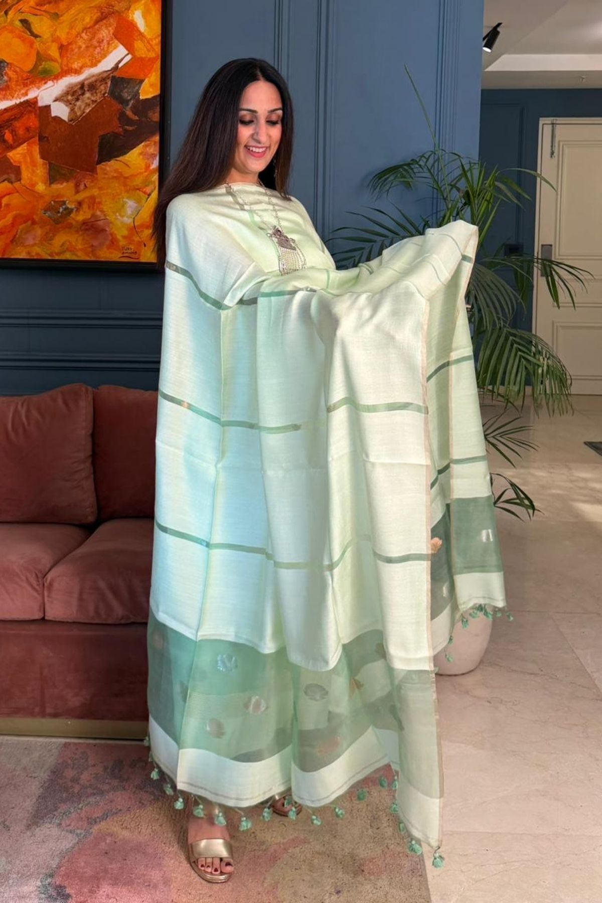 Pure Muslin Bangalore Silk kurta dupatta set with Jamdani work!!