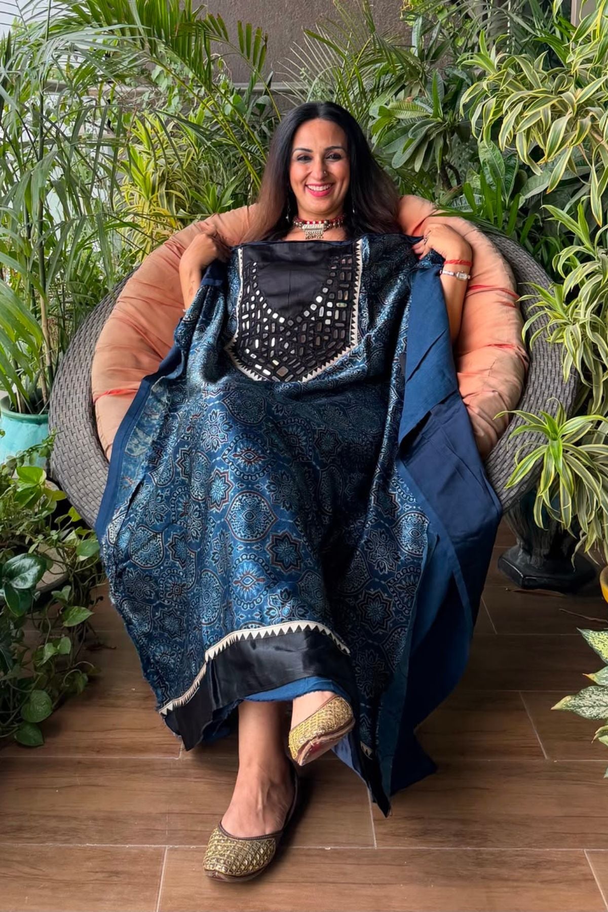 Handcrafted Kutch mirror work kurta on pure Mashru!!