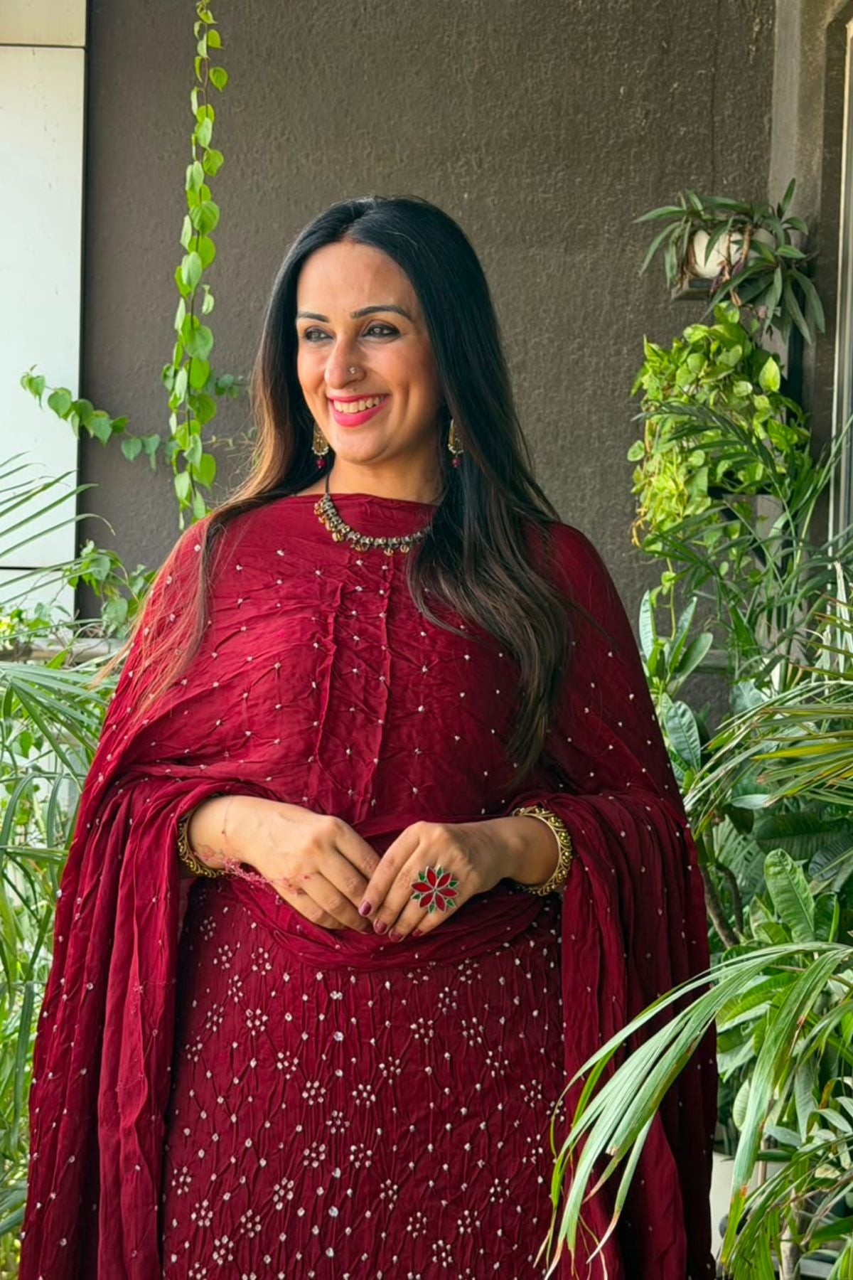 Bandhani with nakshi zari work on pure modal!!