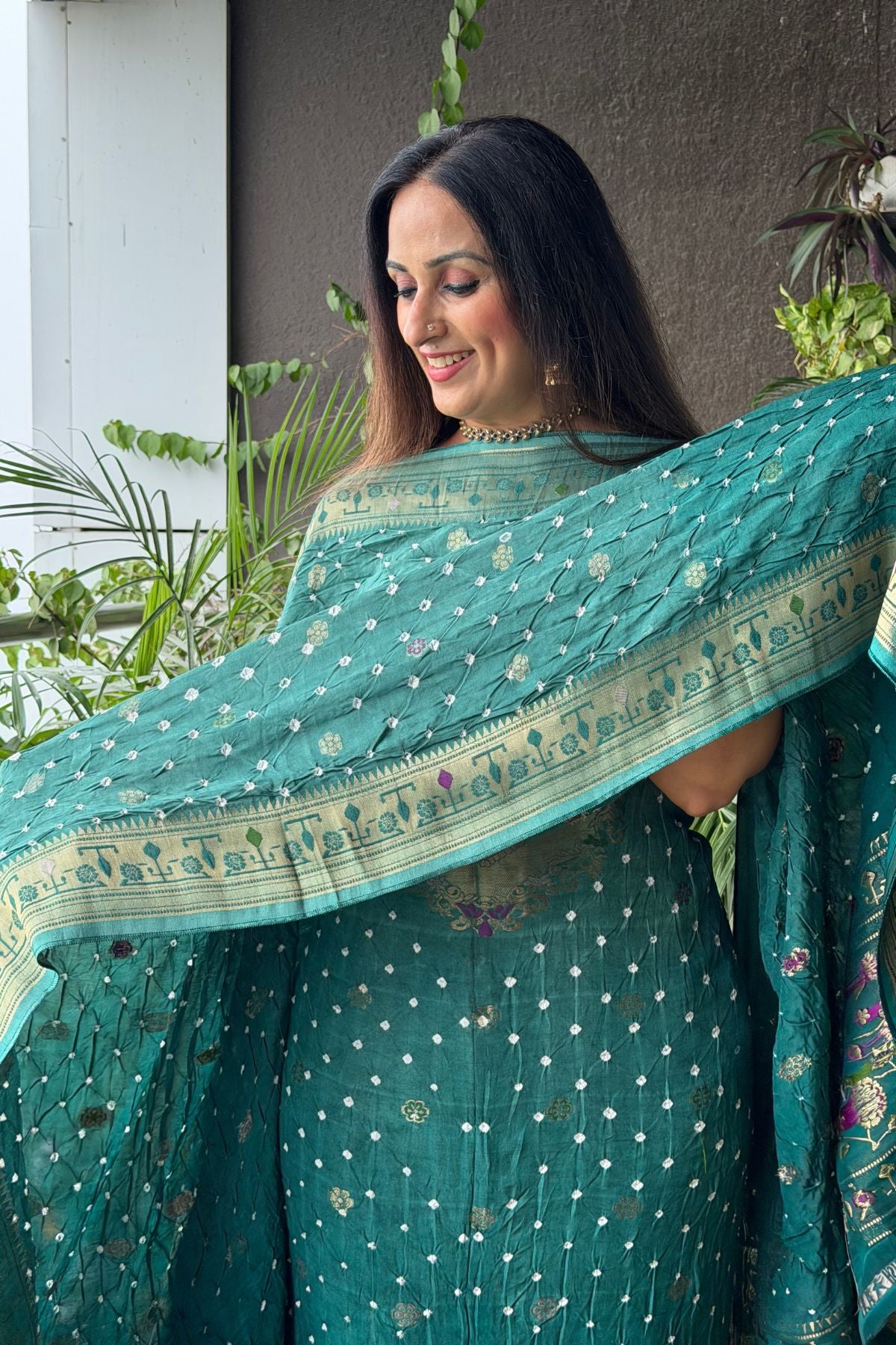 Pure gaji silk full set with hand done bandhani and zari weaving!!
