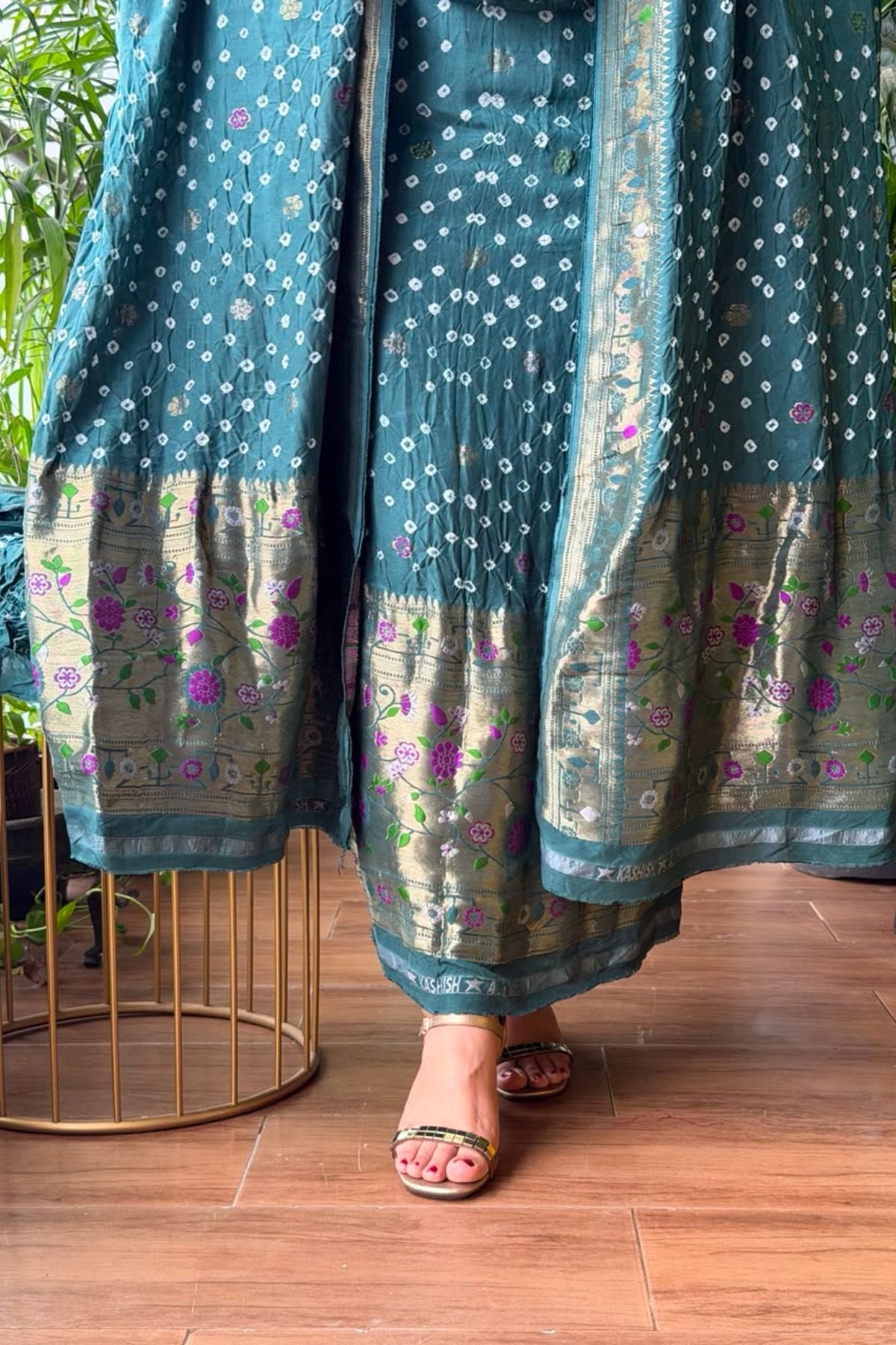 Pure gaji silk full set with hand done bandhani and zari weaving!!