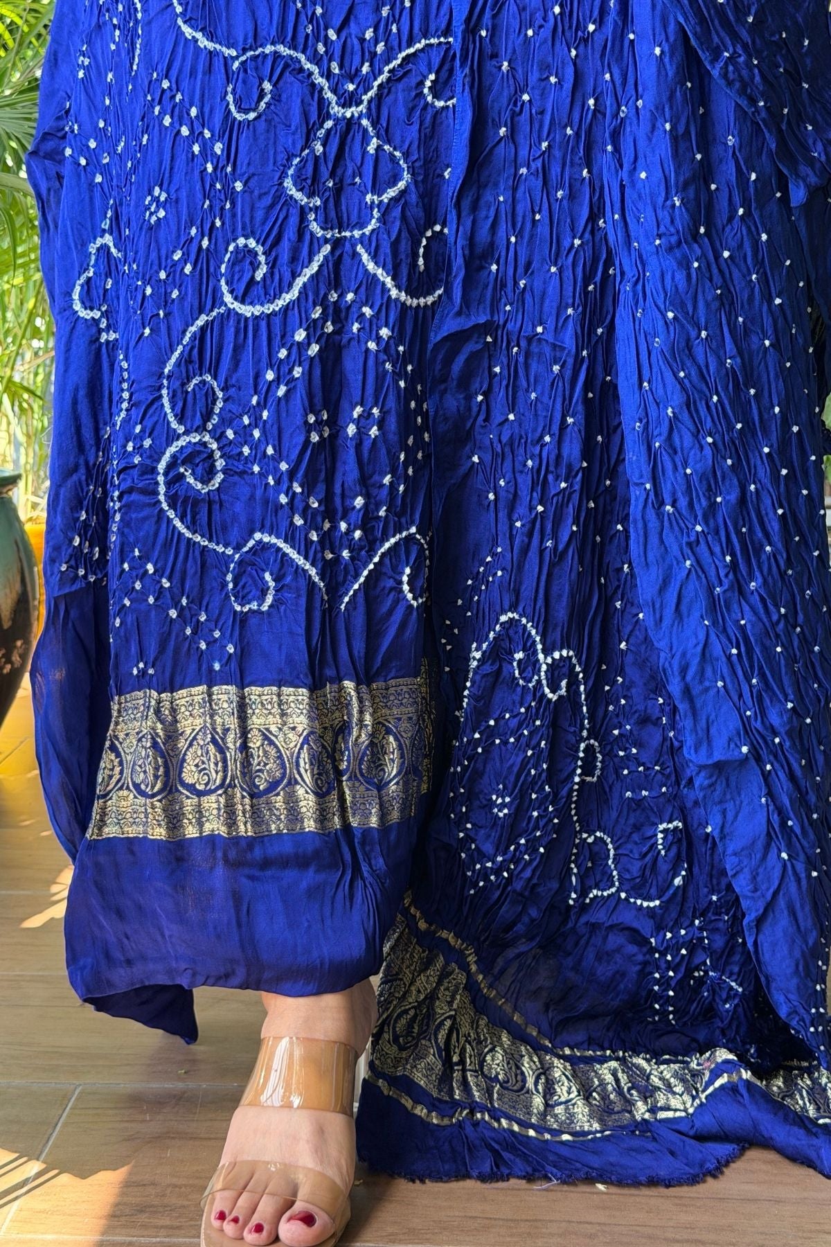 Pure modal silk full set with hand done bandhani and zari weaving!!