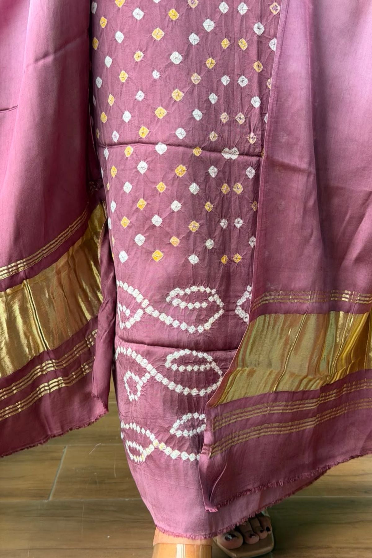 Handcrafted Bandhani ombré kurta dupatta set on pure modal!!