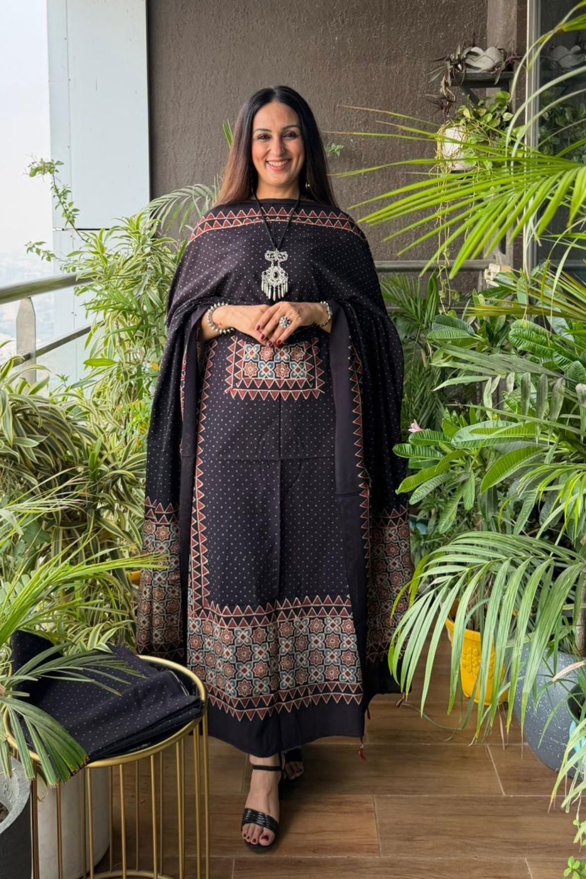 Handblocked Ajrakh Taj cotton full sets!!