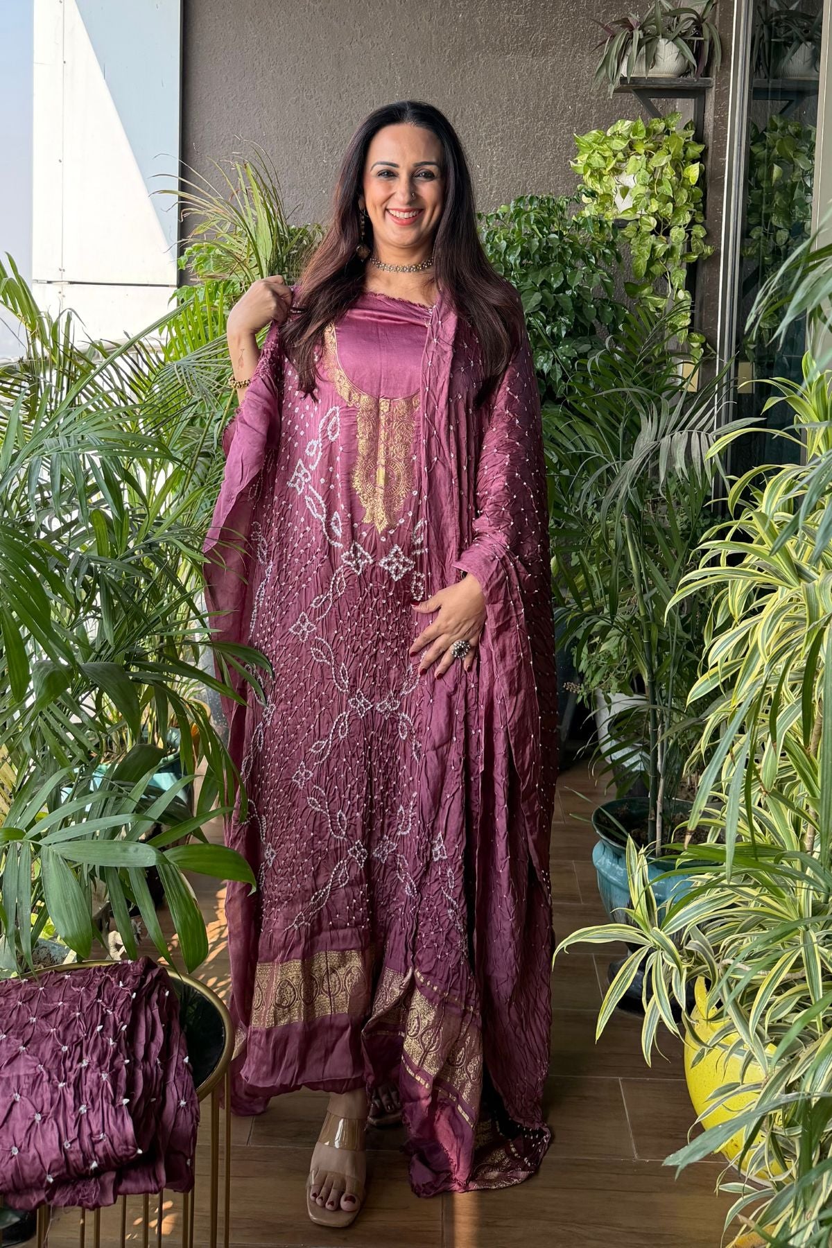 Pure modal silk full set with hand done bandhani and zari weaving!!