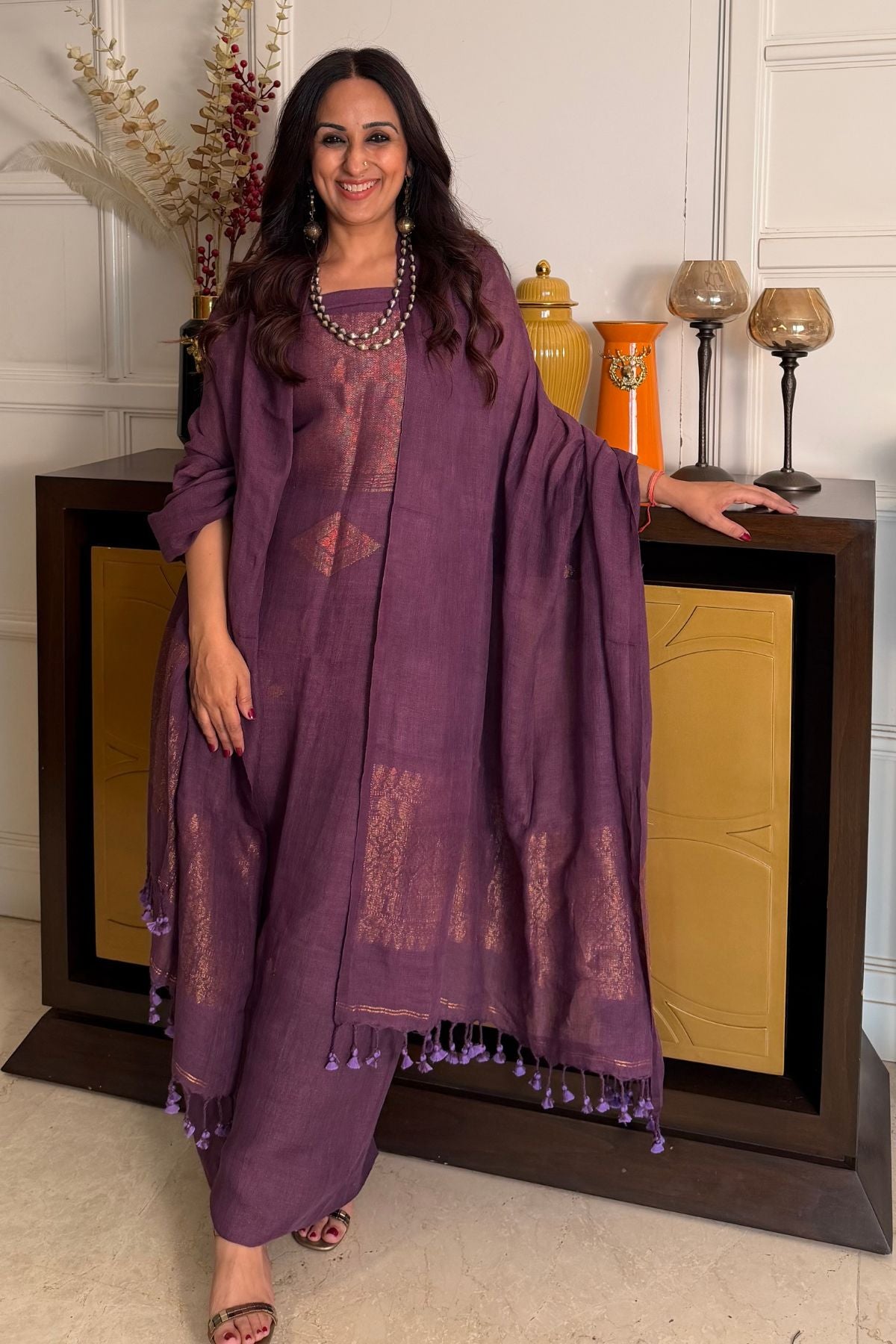 Jamdani Handwoven linen by linen sets!!