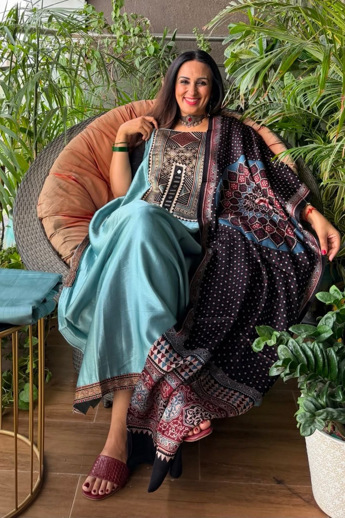 Handcrafted Kutch mirror work Mashru silk full sets!!