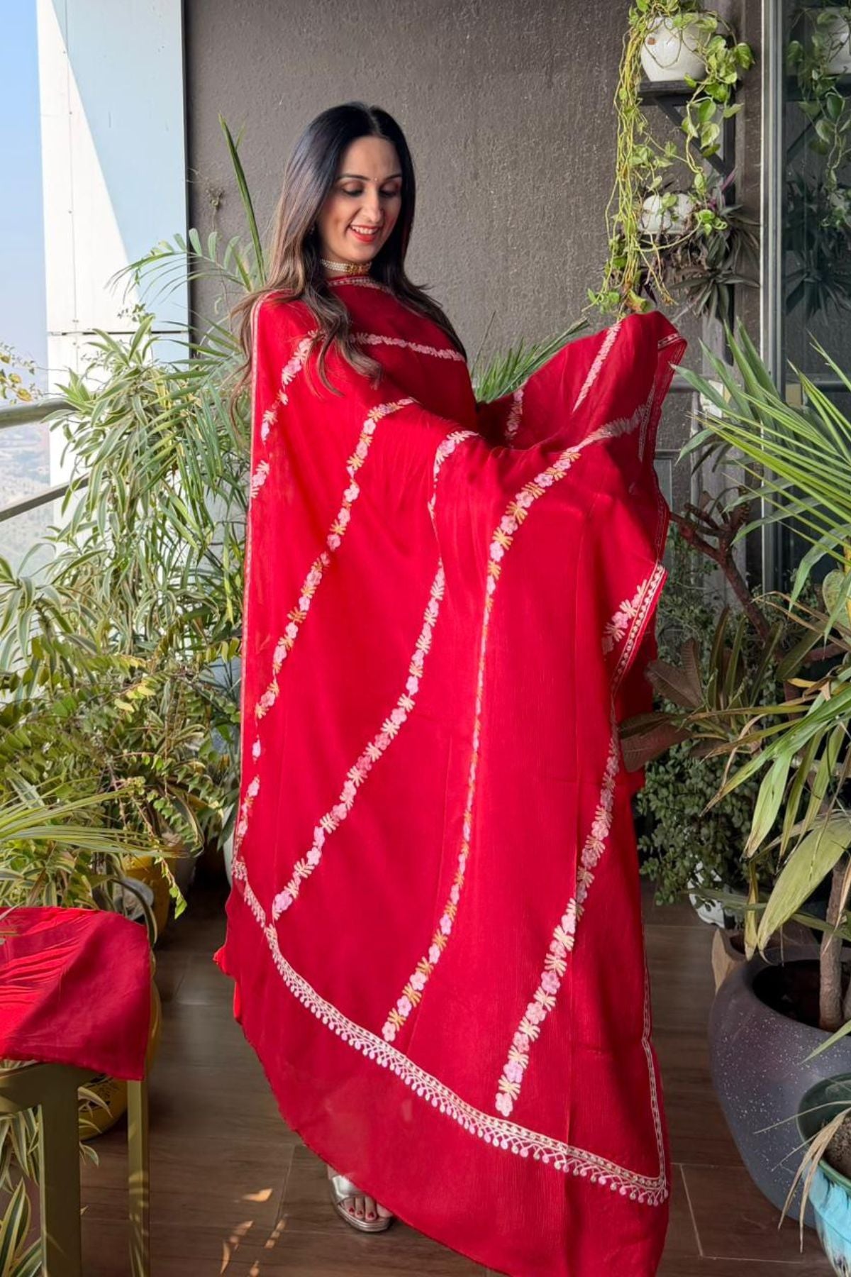 Chinon full sets with Kashmiri Aari embroidery!!!