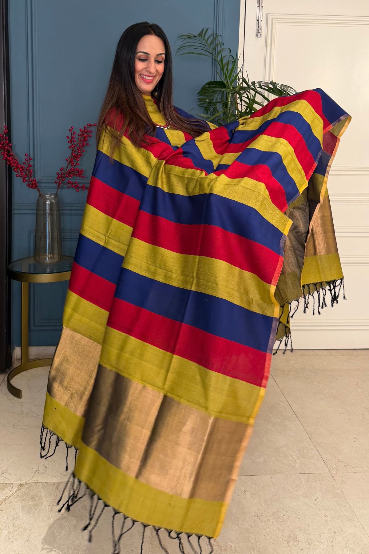 Maheshwari weave kurta dupatta set on cotton silk