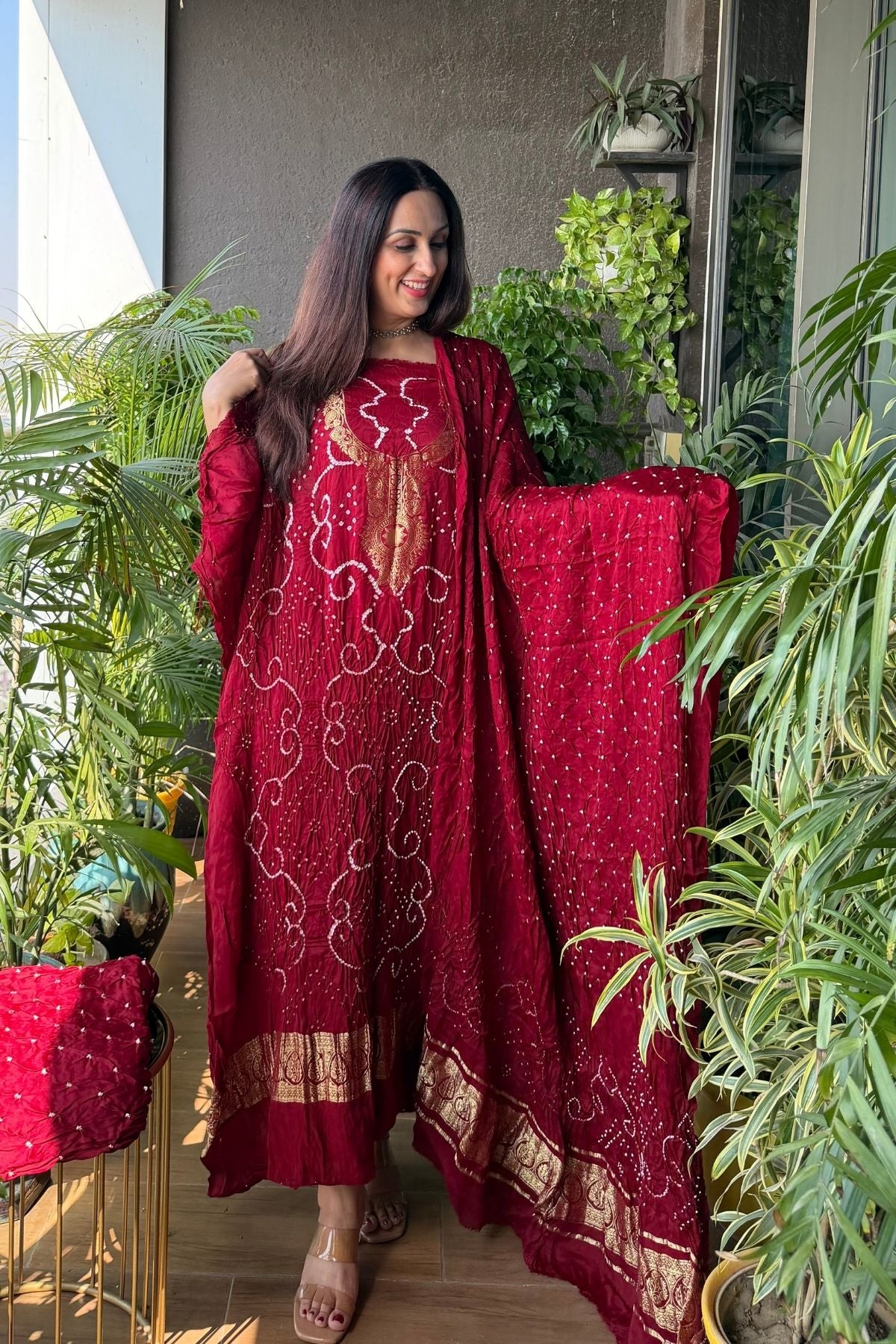 Pure modal silk full set with hand done bandhani and zari weaving!!
