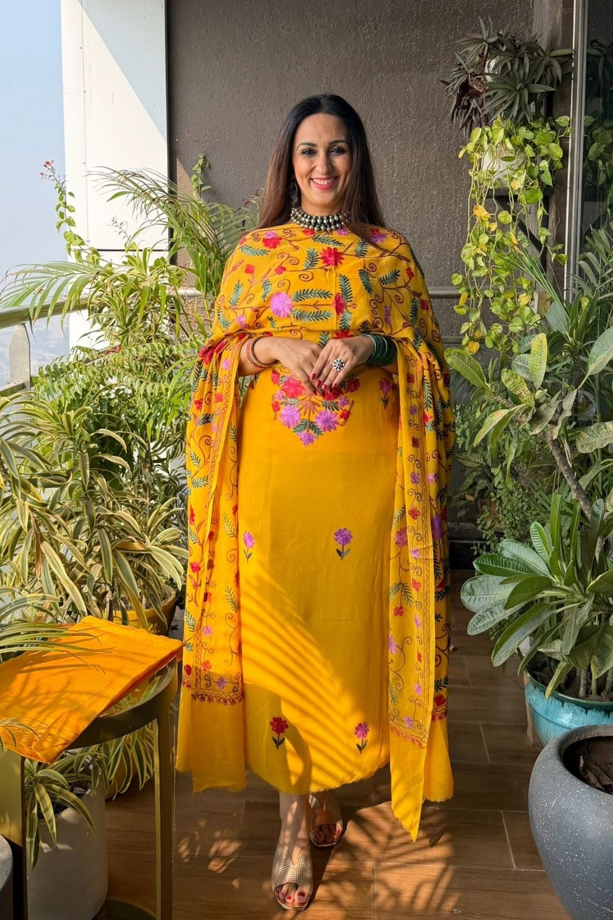 Kashmiri embroidery on Georgette full suit sets