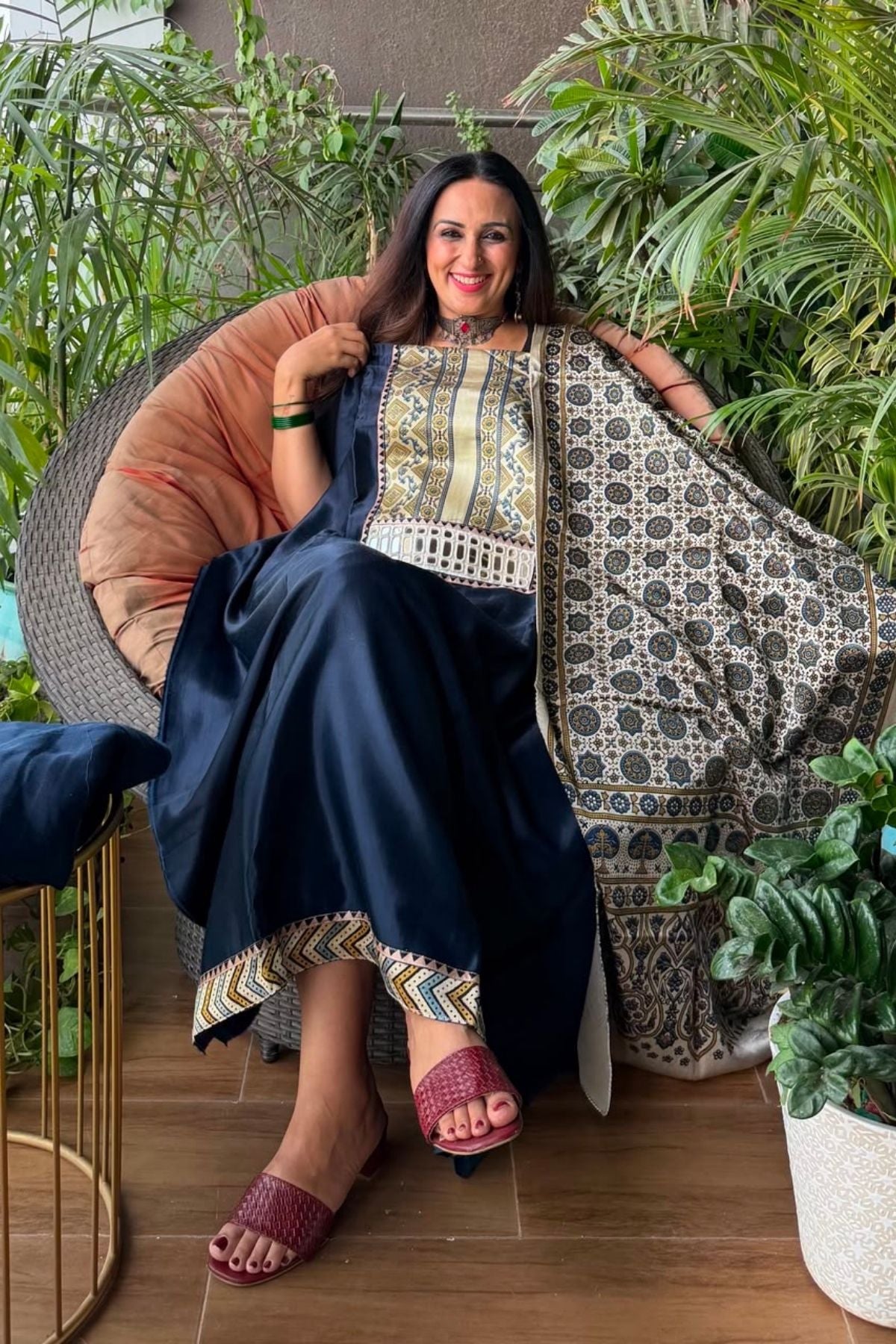 Handcrafted Kutch mirror work Mashru silk full sets!!