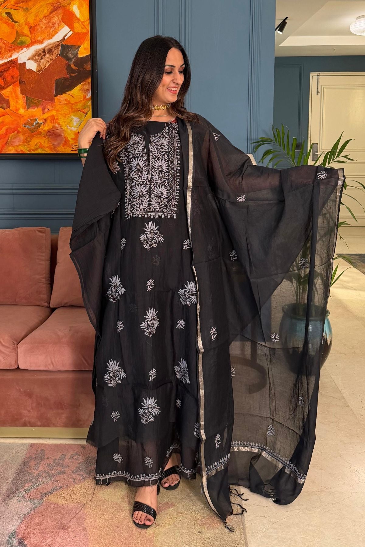 Chikankari on pure Mul cotton!!