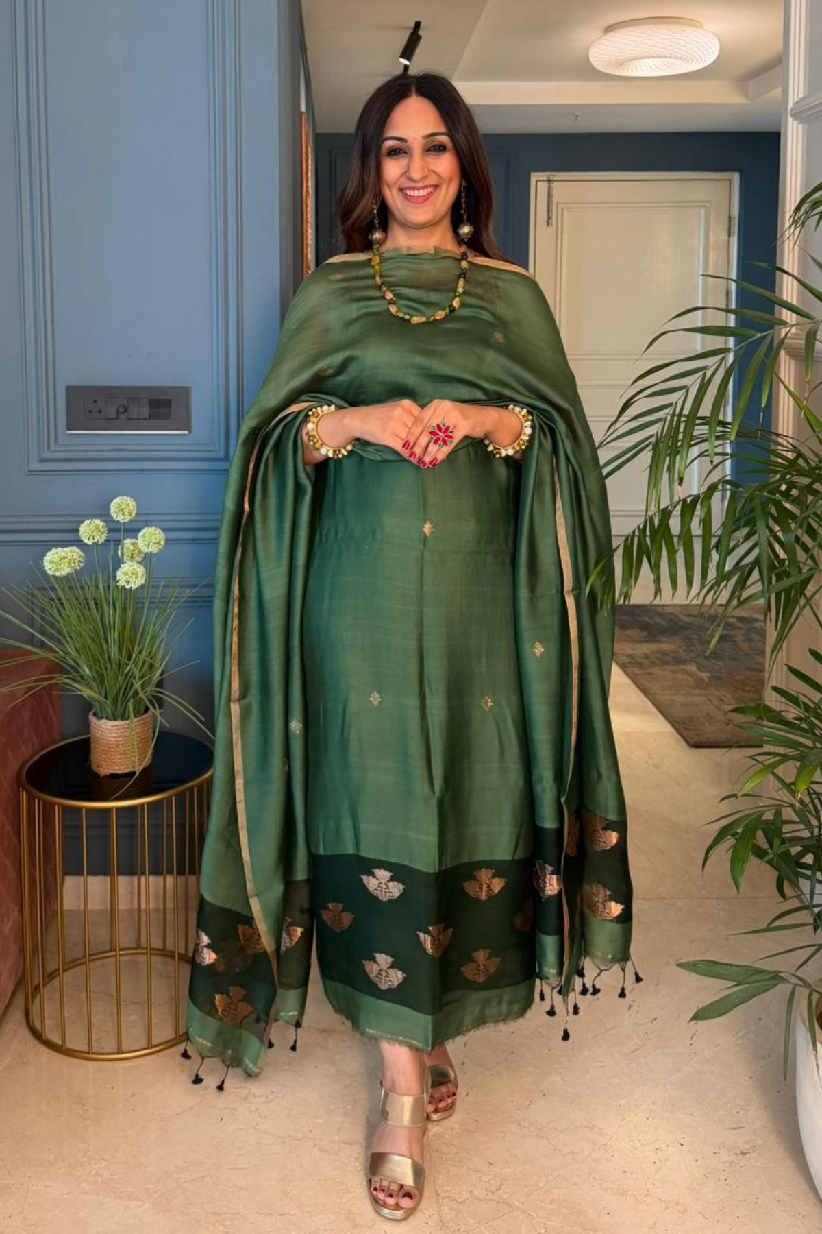 Pure Muslin Bangalore Silk kurta dupatta set with Jamdani work!!