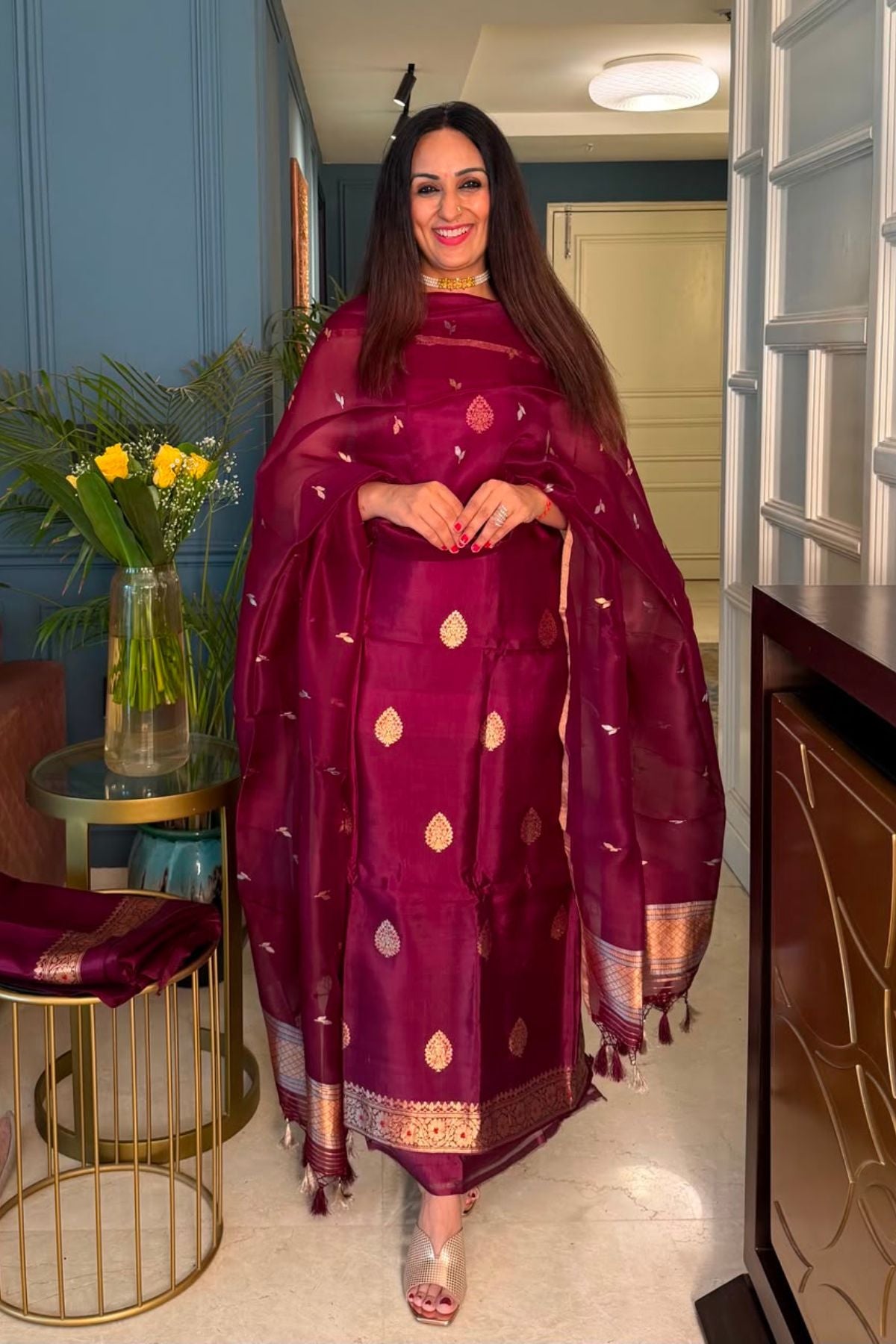 Banarasi weave on pure raw mango silk!!