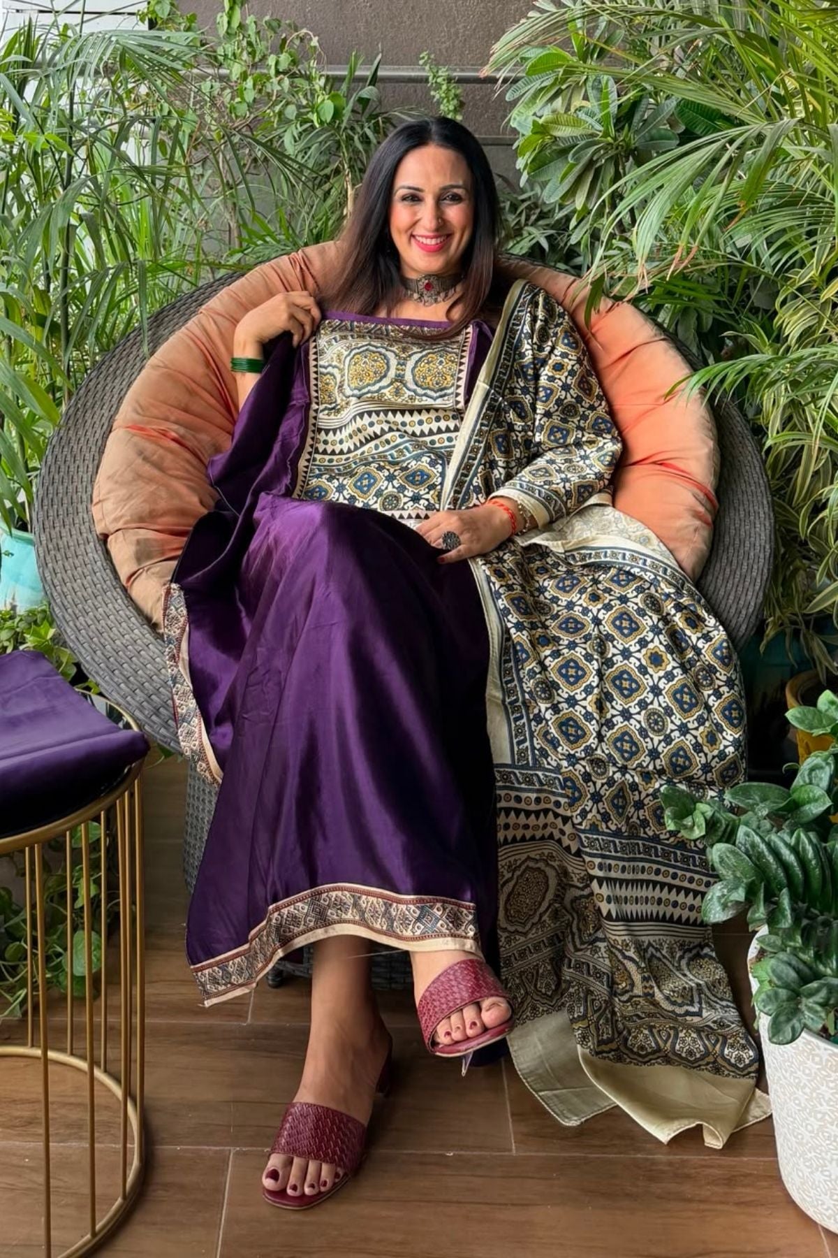 Handcrafted Kutch mirror work Mashru silk full sets!!