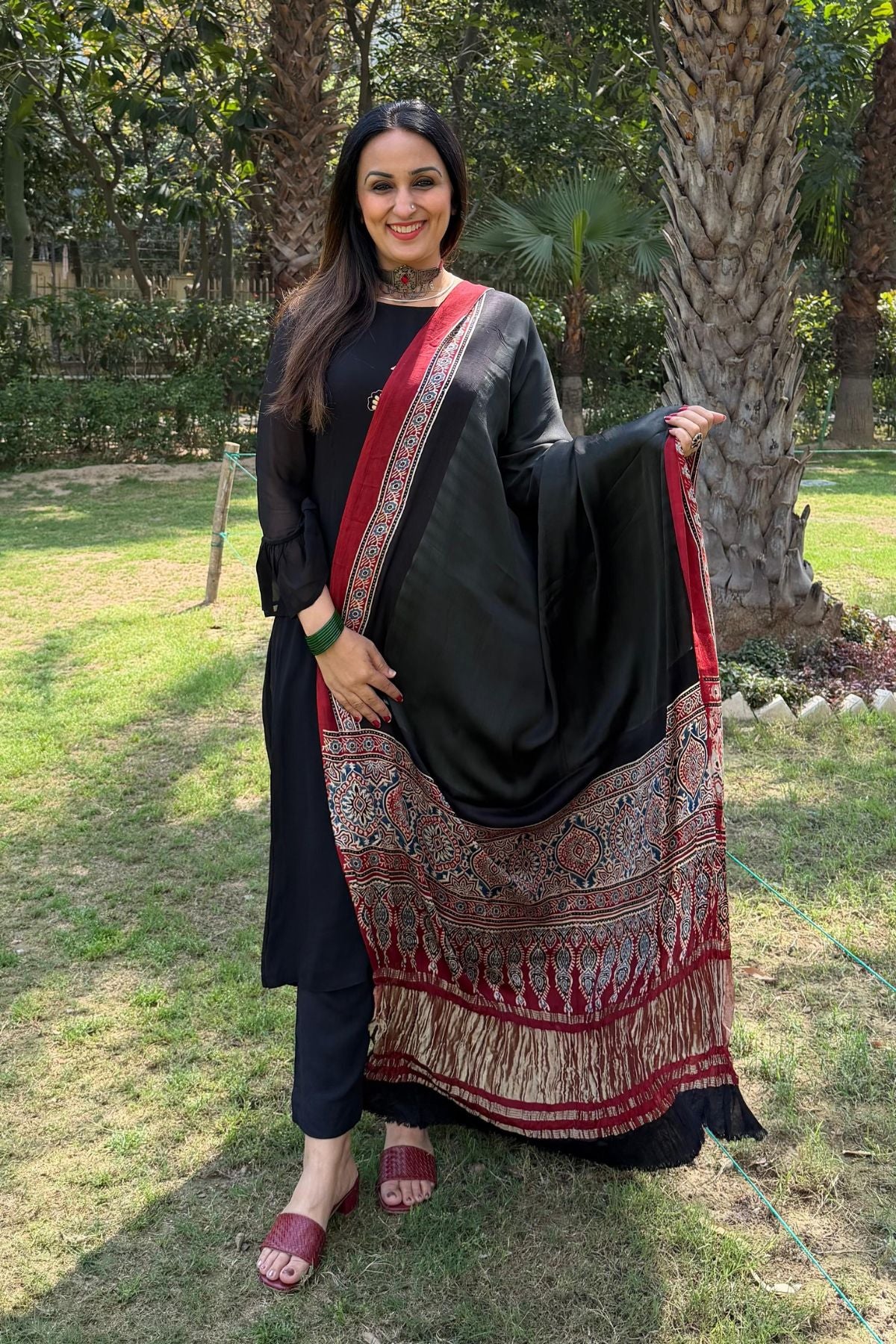 Ajrakh Dupatta on pure Modal with lagdi patta!!