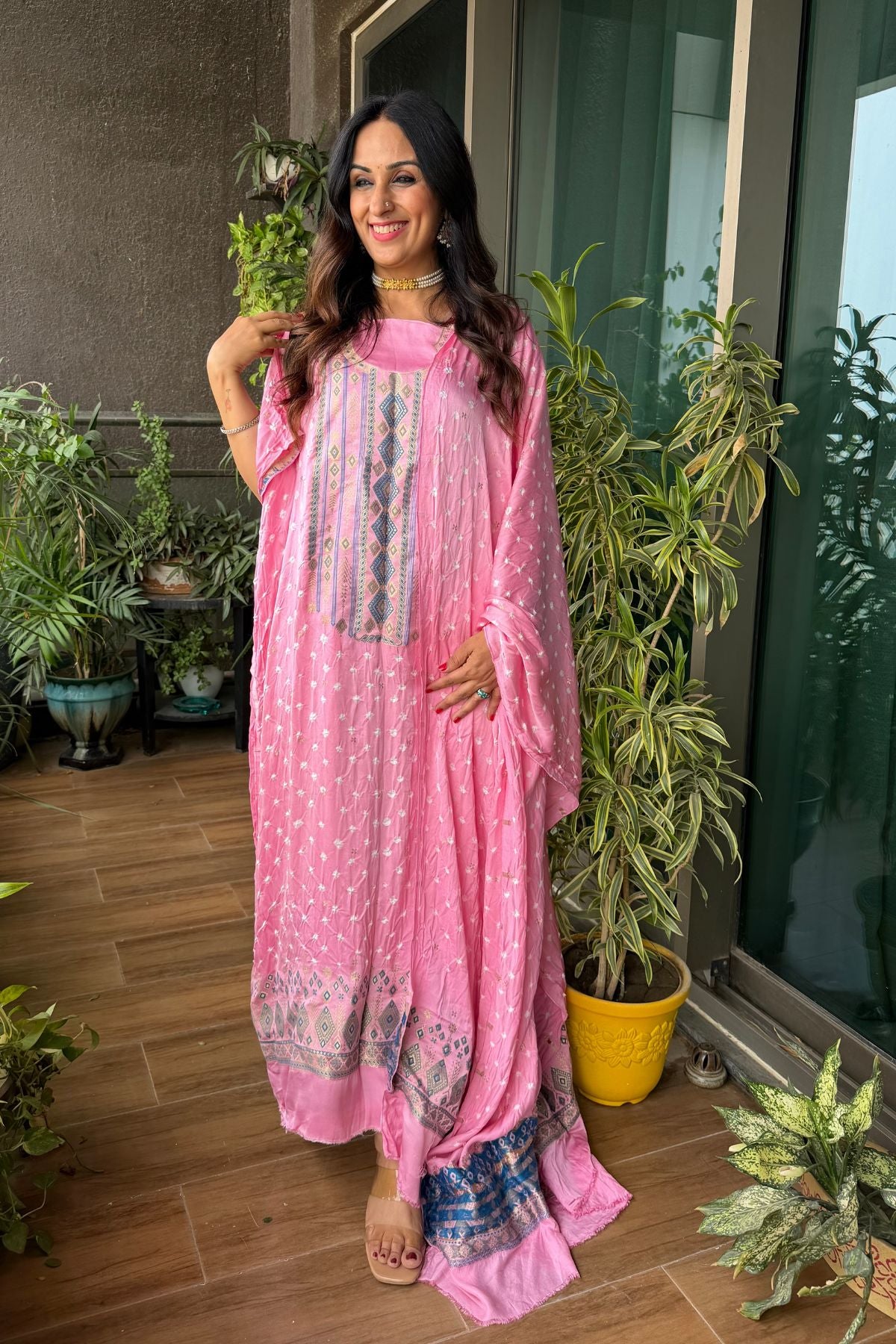Bandhani with zari work kurta dupatta set on pure modal!!