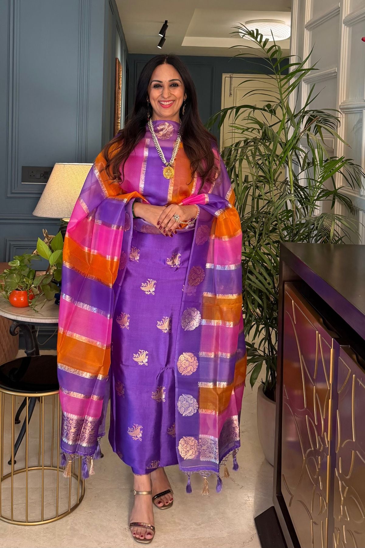 Handwoven pure Banarasi raw mango silk suit sets with rangkaat dupatta!!