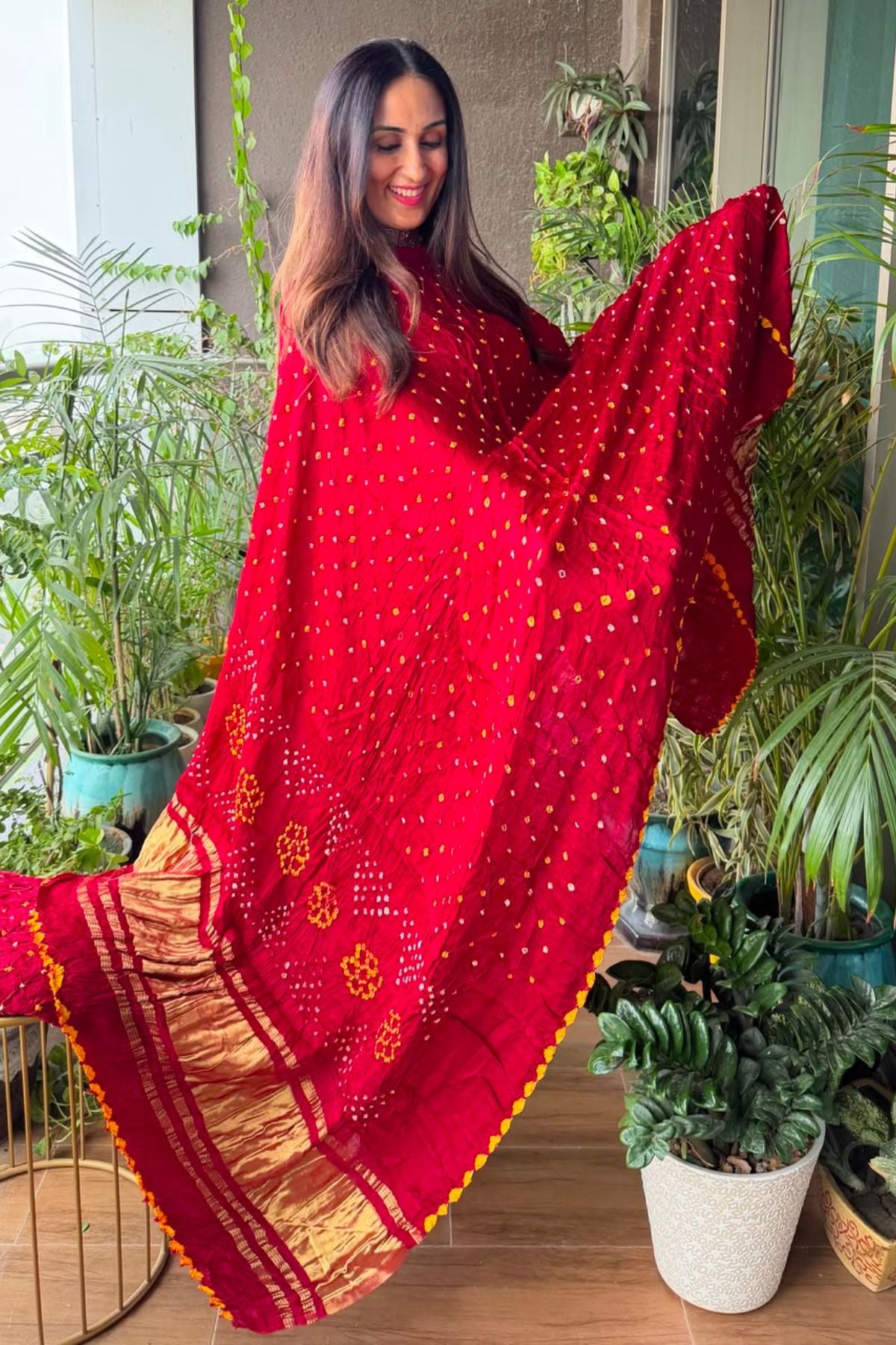 Hand done BANDHANI full set on pure modal!!