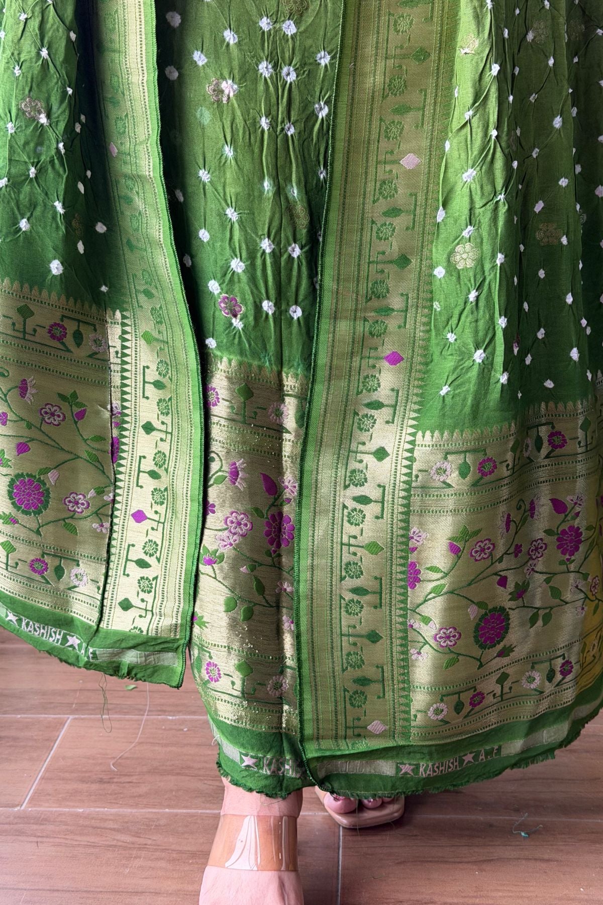 Pure gaji silk full set with hand done bandhani and zari weaving!!