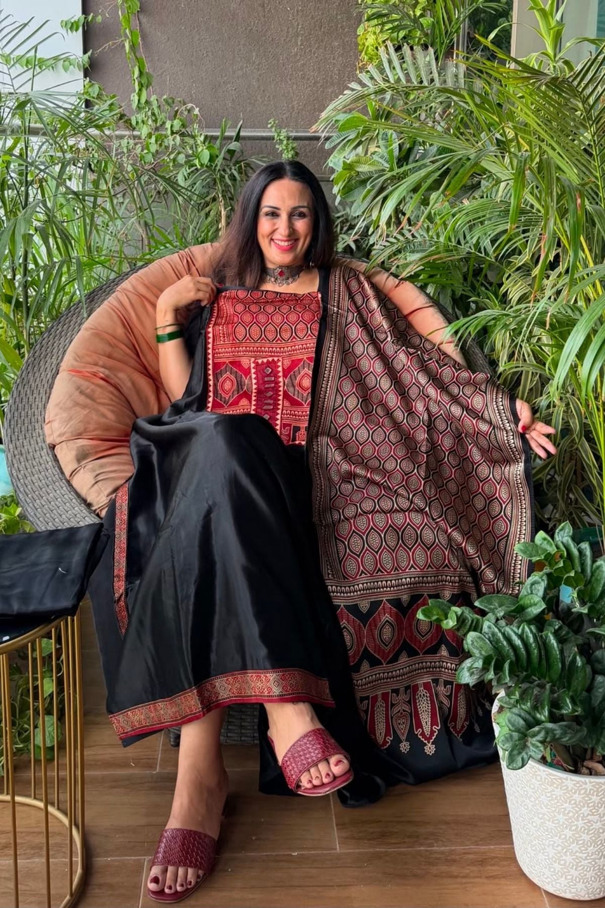 Handcrafted Kutch mirror work Mashru silk full sets!!