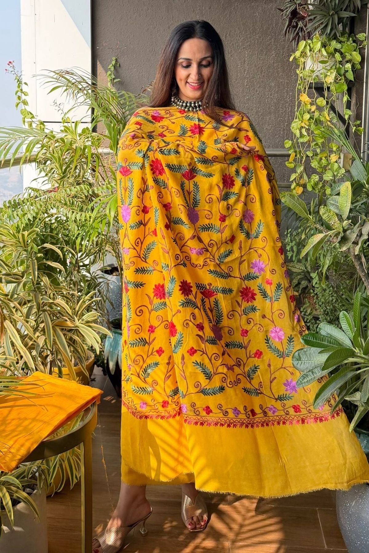 Kashmiri embroidery on Georgette full suit sets