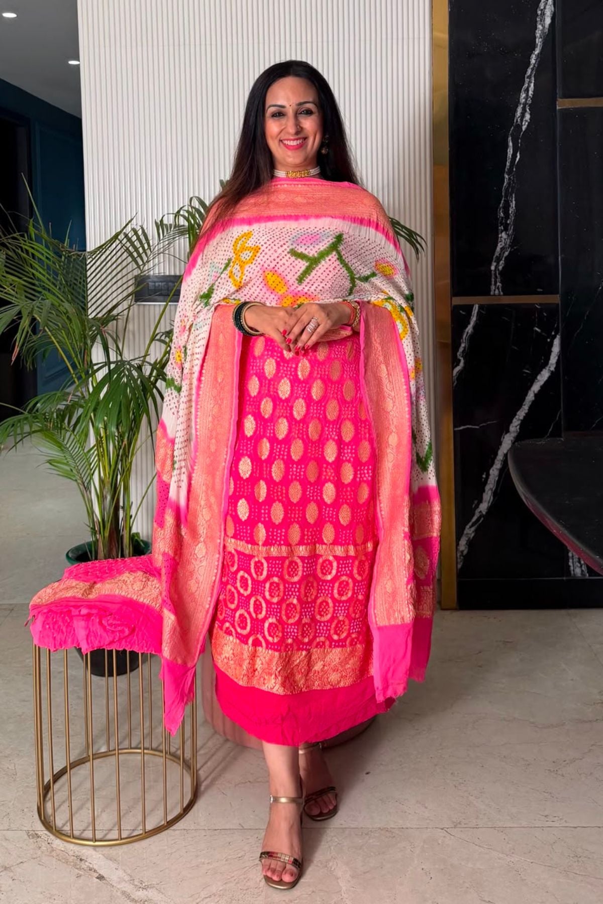 Banarasi khaddi georgette with red Bandhani full set!!!