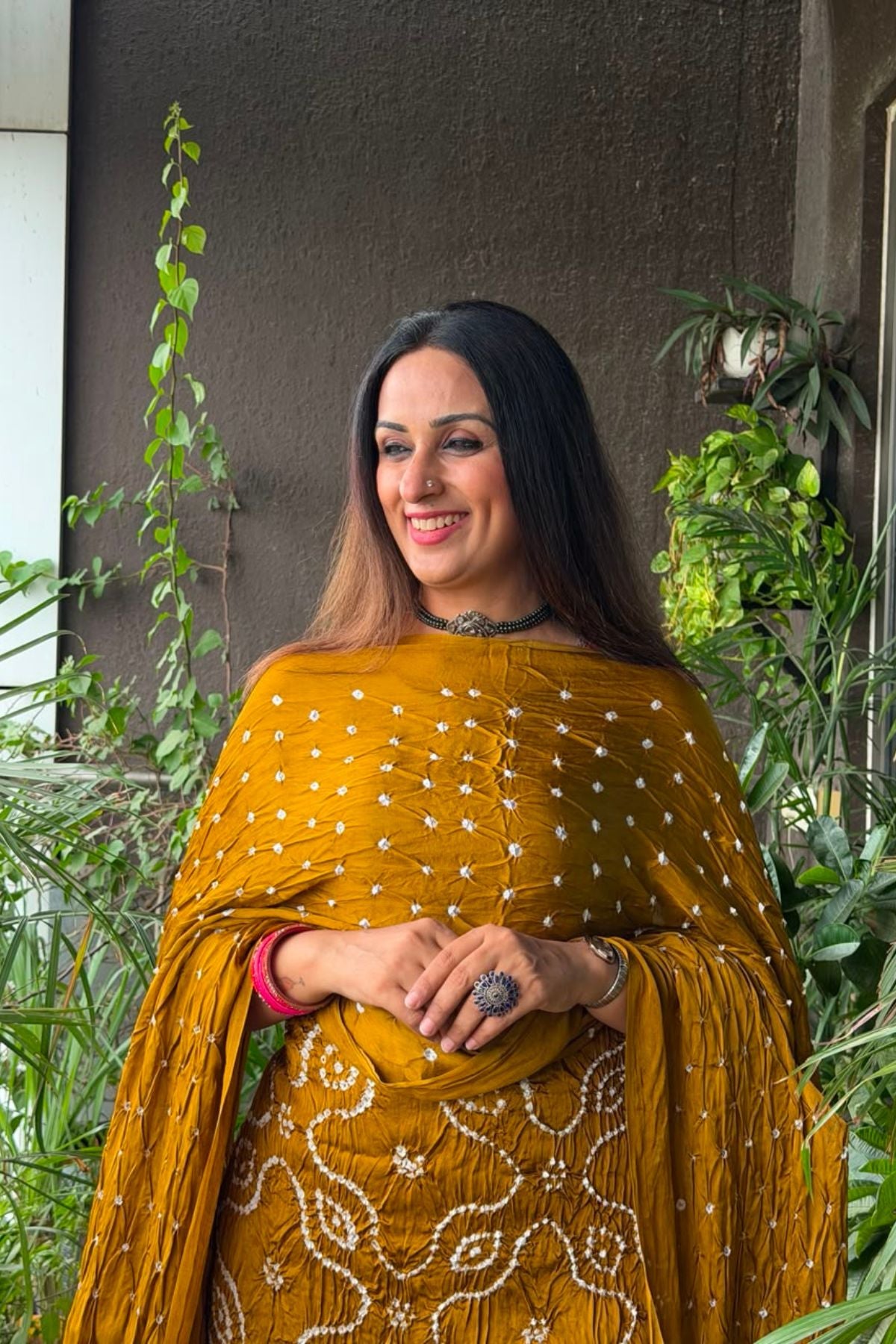 Bandhani with nakshi zari work on pure modal!!