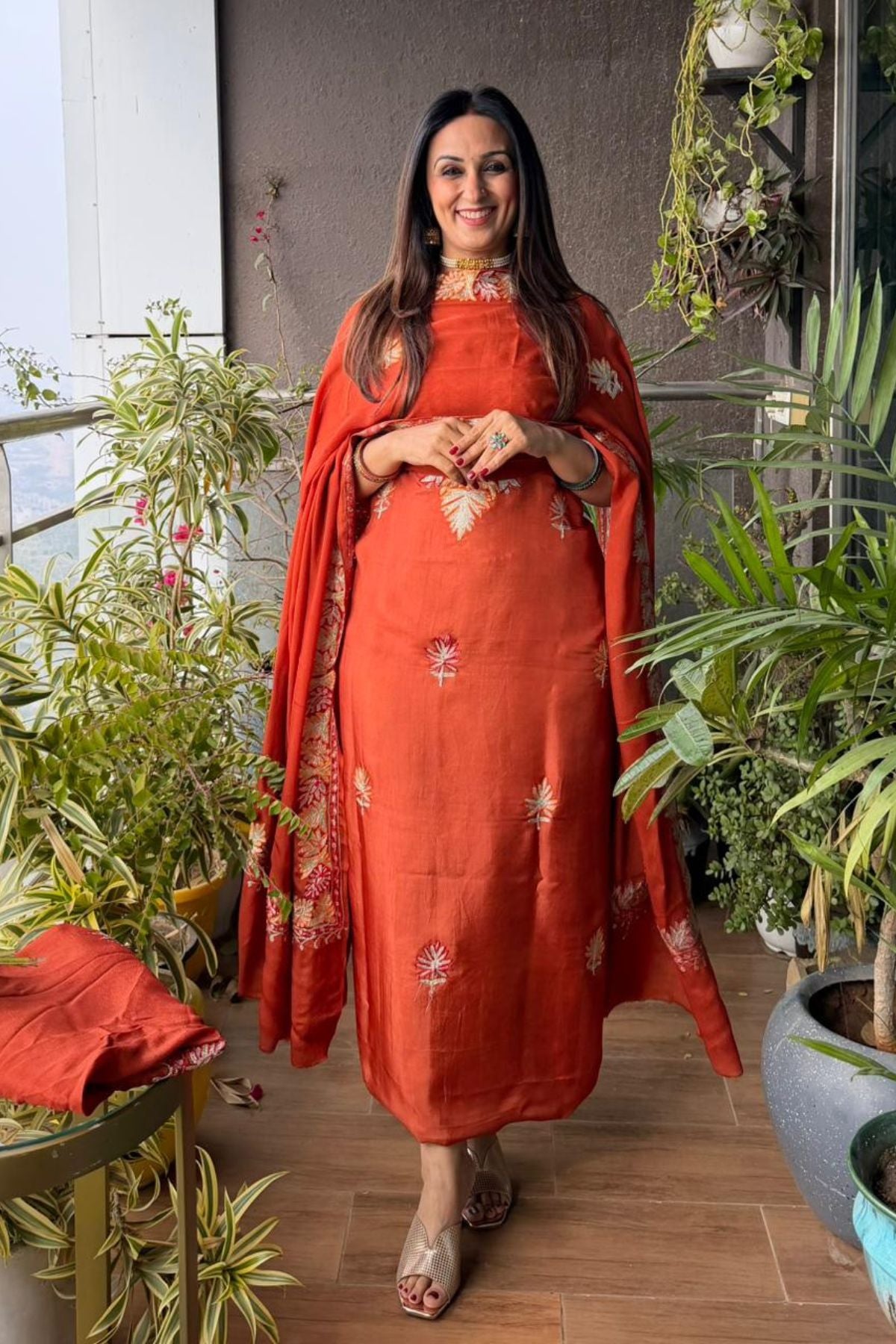 Upadda suit sets with Kashmiri Aari work!!