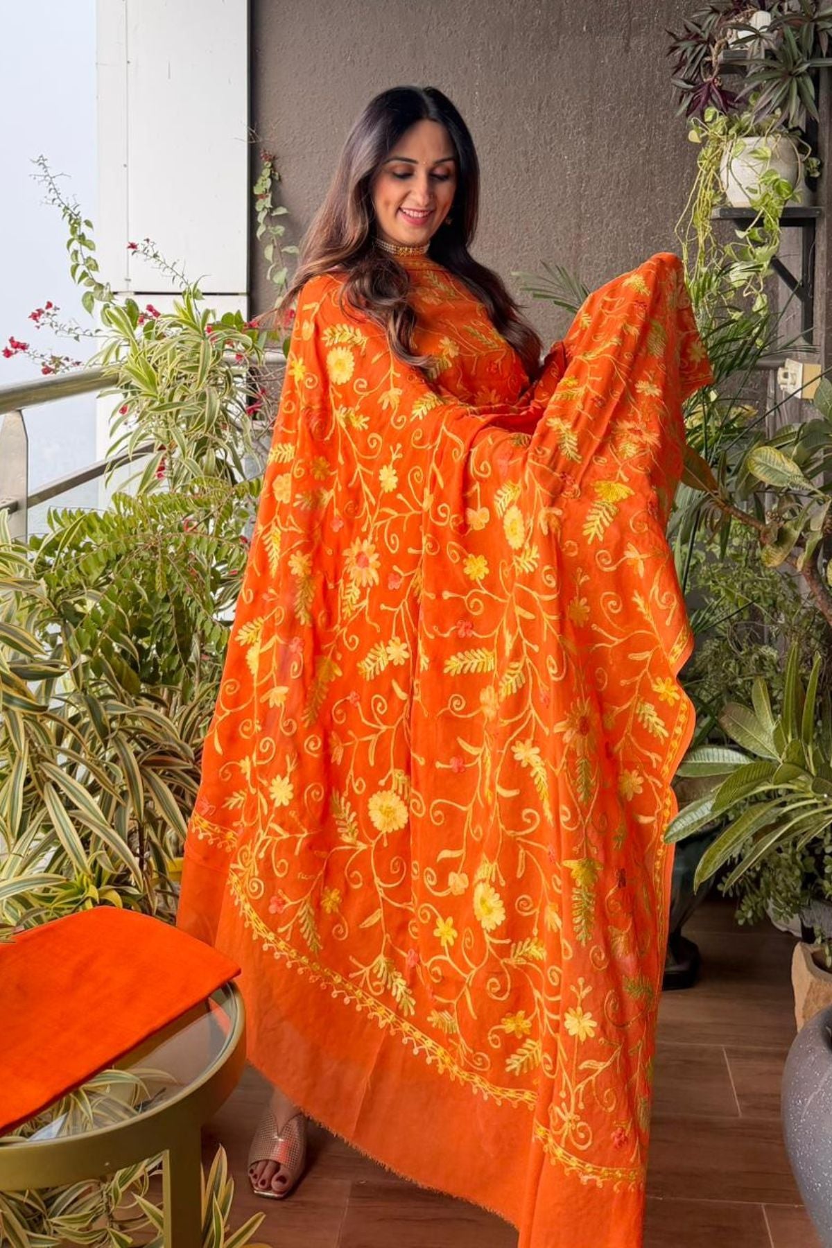 Kashmiri embroidery Jaal dupatta full sets on georgette fabric