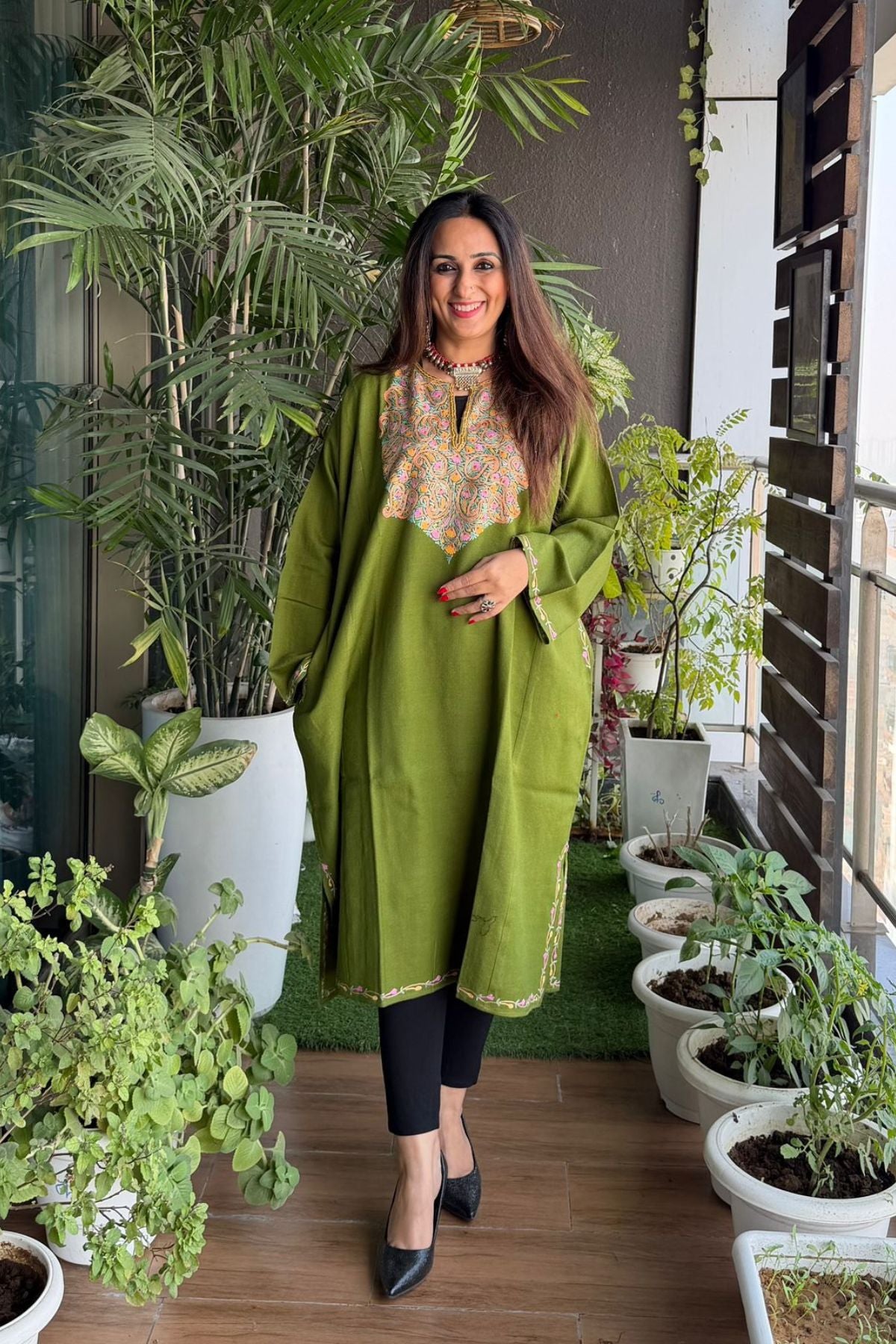 Woollen Kashmiri Phiran with Aari work