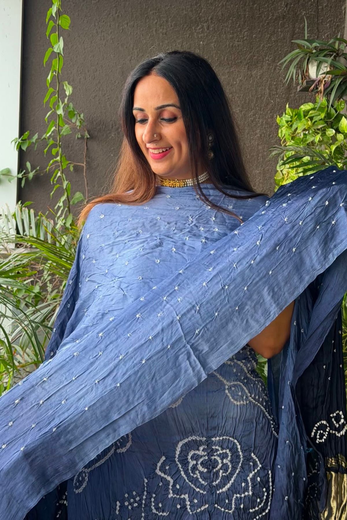 Hand done BANDHANI full set on pure modal!!